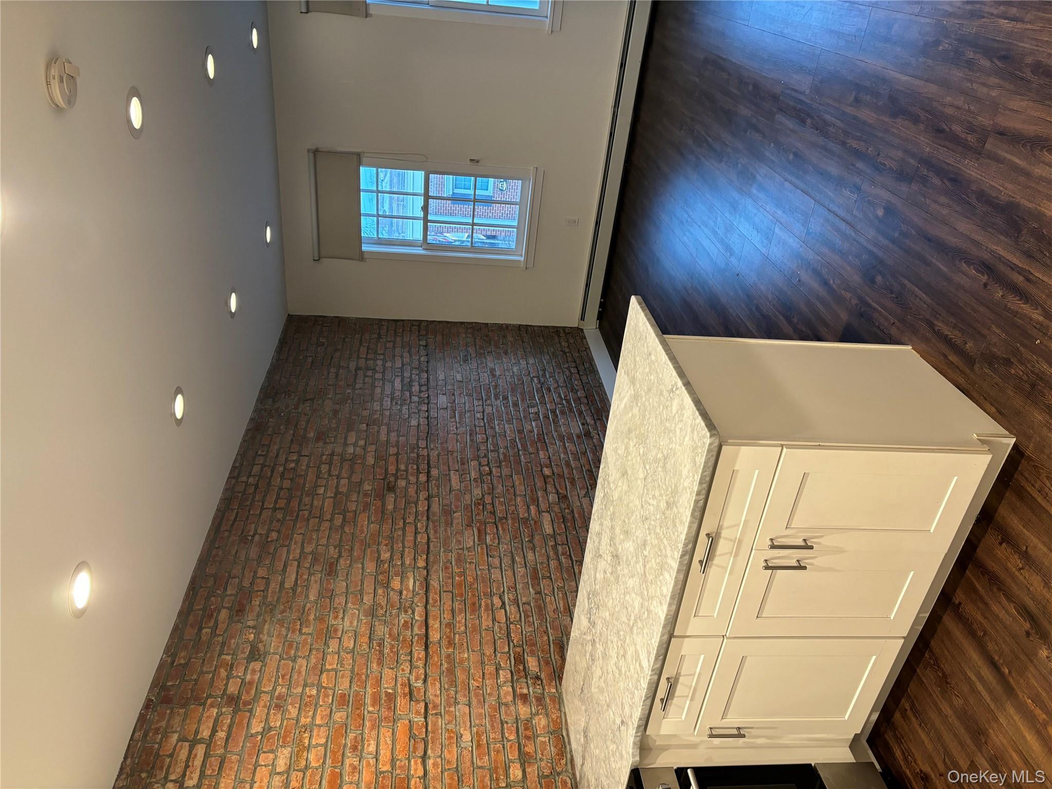 #5 photo, 134 Tulip Avenue, Floral Park , NY 11001