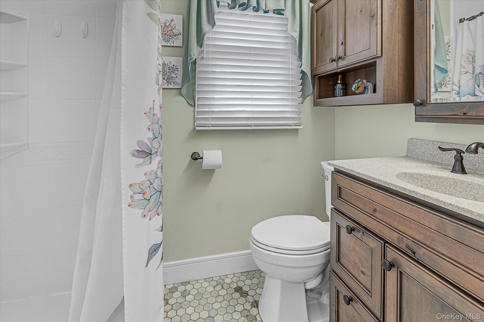 #15 photo, 41 Landing Lane, Port Jefferson , NY 11777