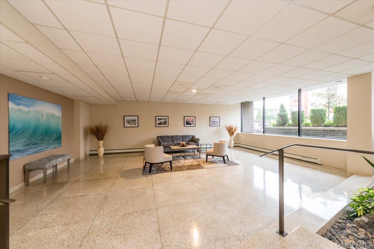 #3 photo, 650 Shore Road, ナッソー郡 Long Beach , NY 11561