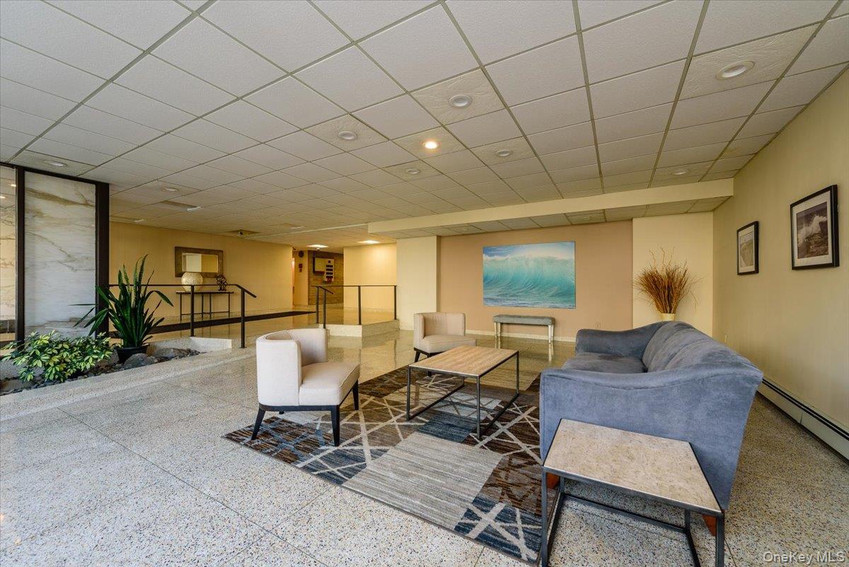 #4 photo, 650 Shore Road, ナッソー郡 Long Beach , NY 11561