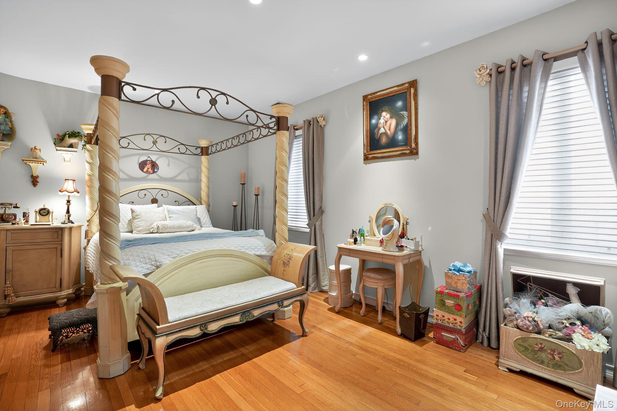 #11 photo, 915 Malba Drive, クイーンズ区 Malba , NY 11357