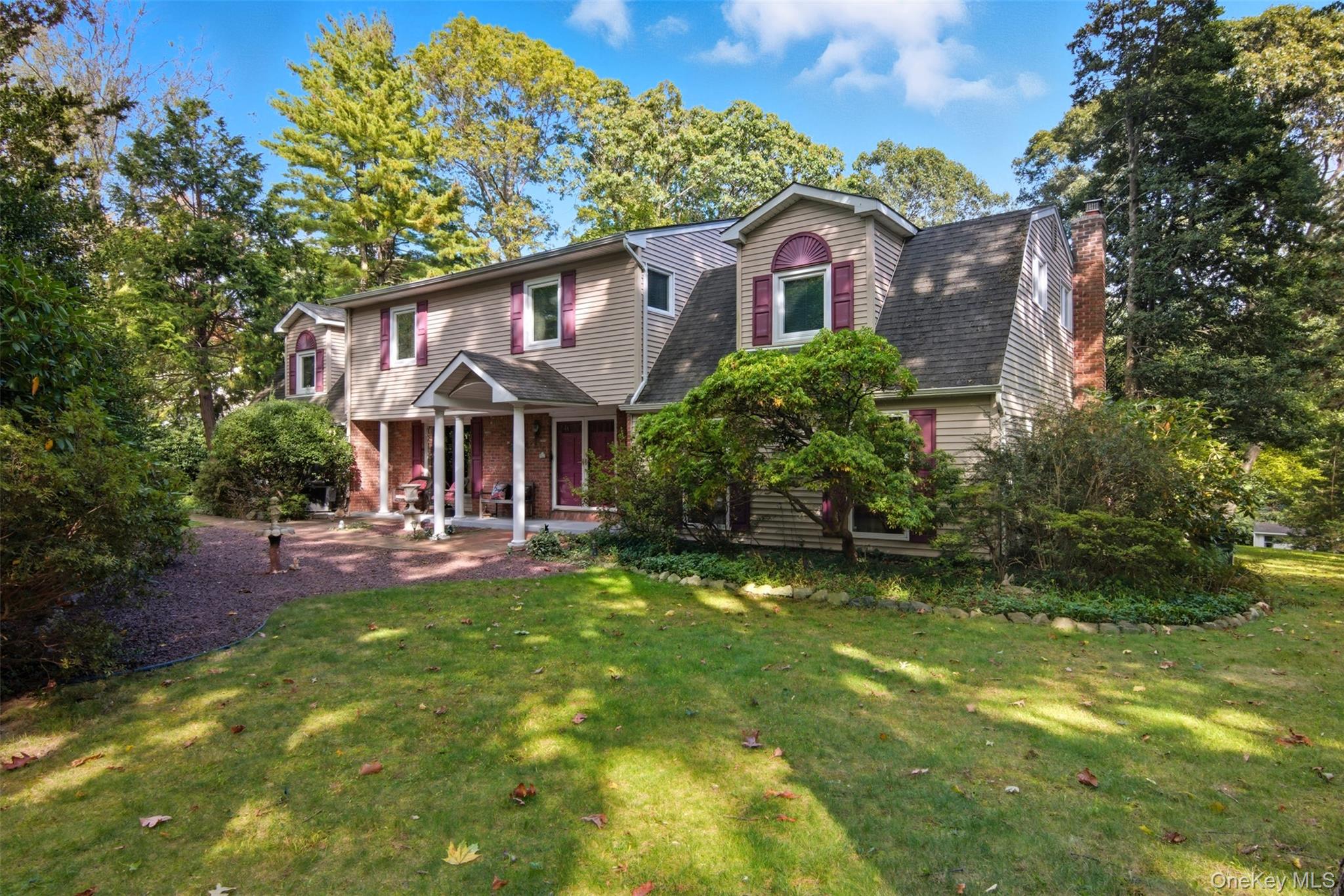 #2 photo, 8 Tanager Lane, Northport , NY 11768