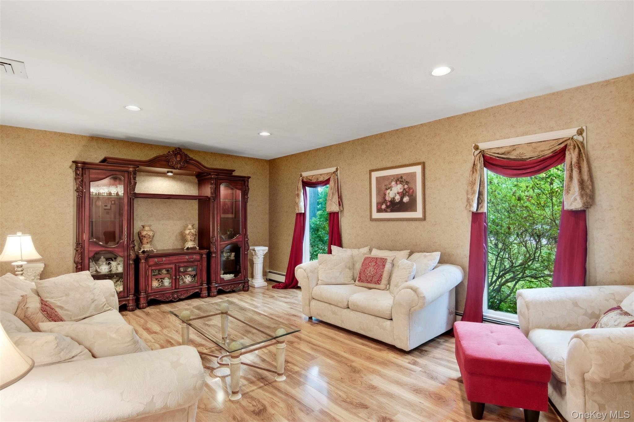 #5 photo, 8 Tanager Lane, Northport , NY 11768