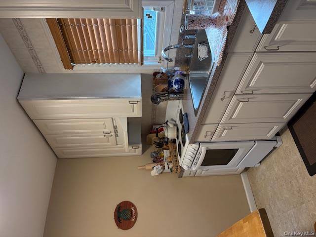 #11 photo, 60 Monroe Street, Lynbrook , NY 11563