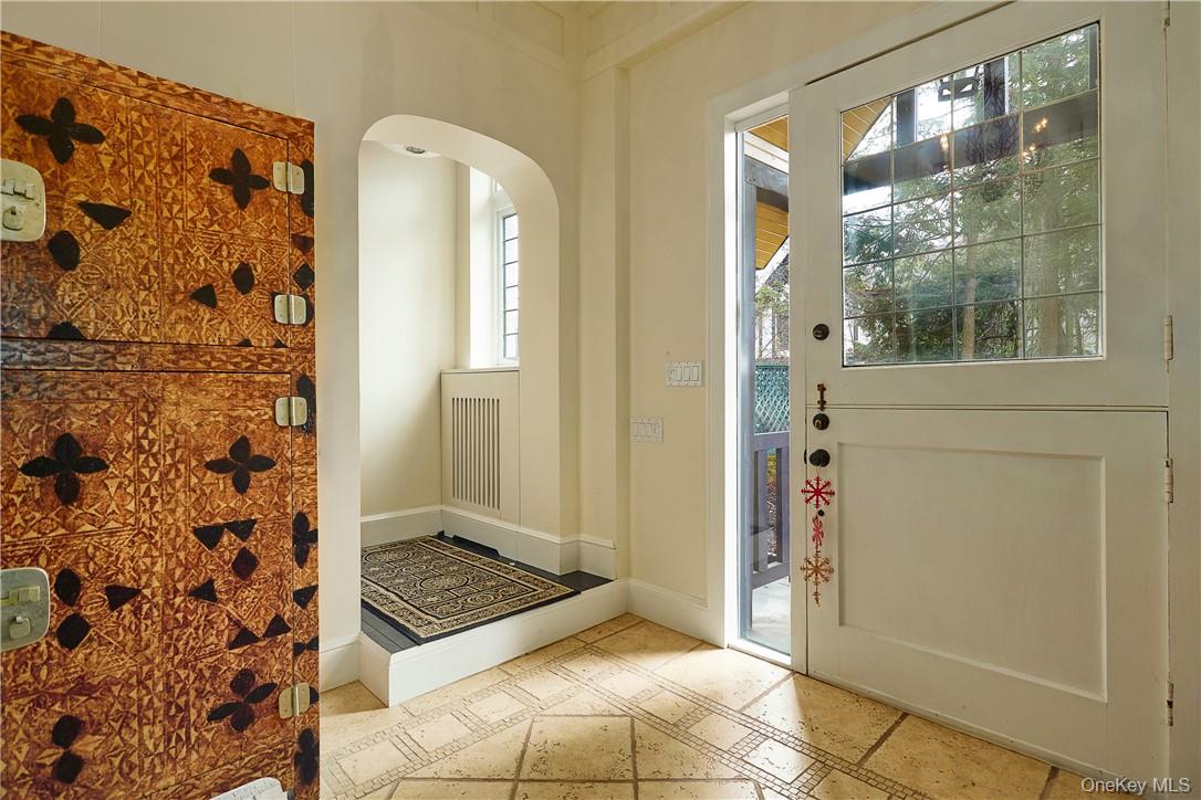 #14 photo, 8 Old Park Road, Tuxedo Park , NY 10987