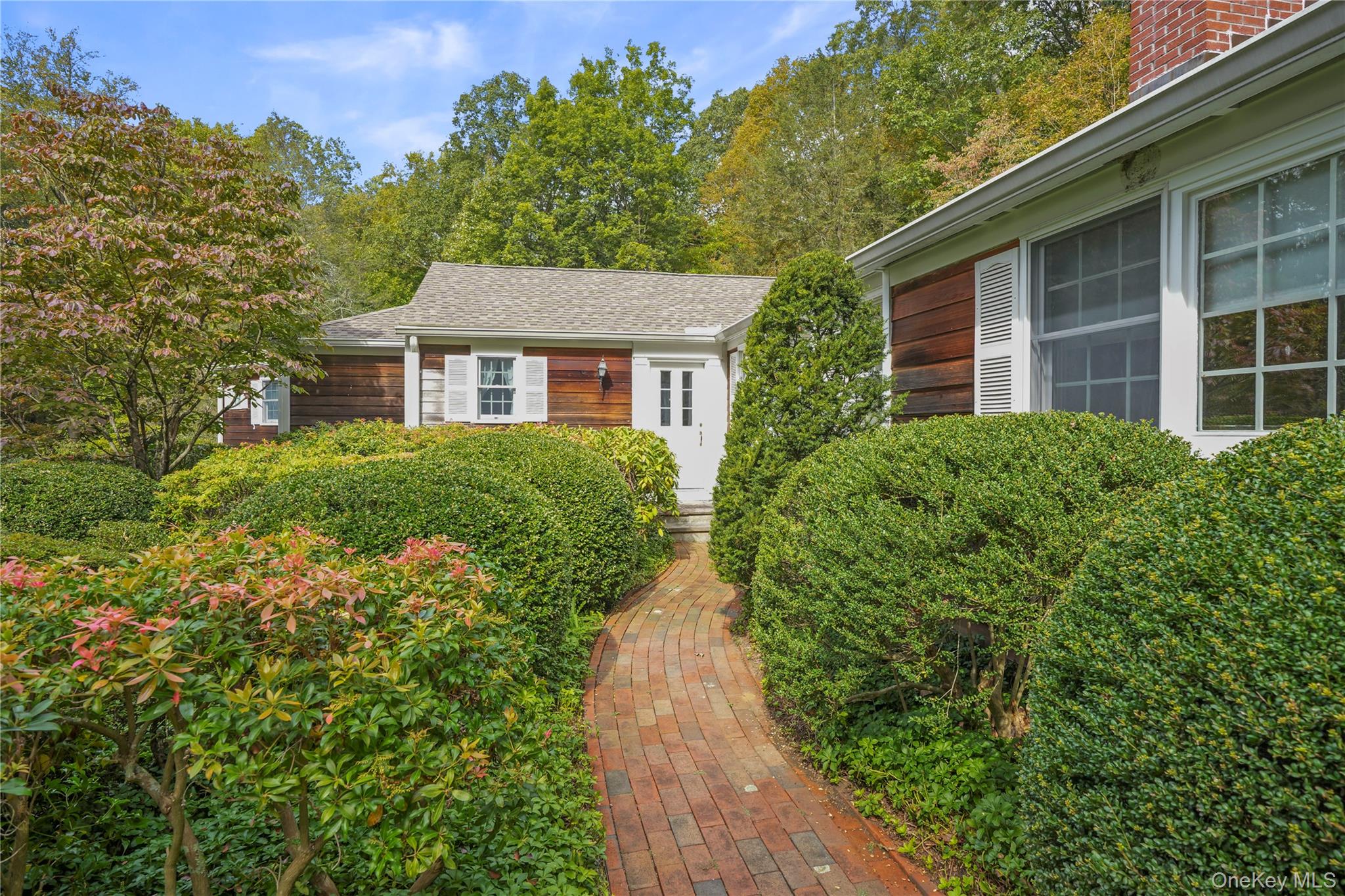 #5 photo, 40 Baylis Lane, Bedford , NY 10506