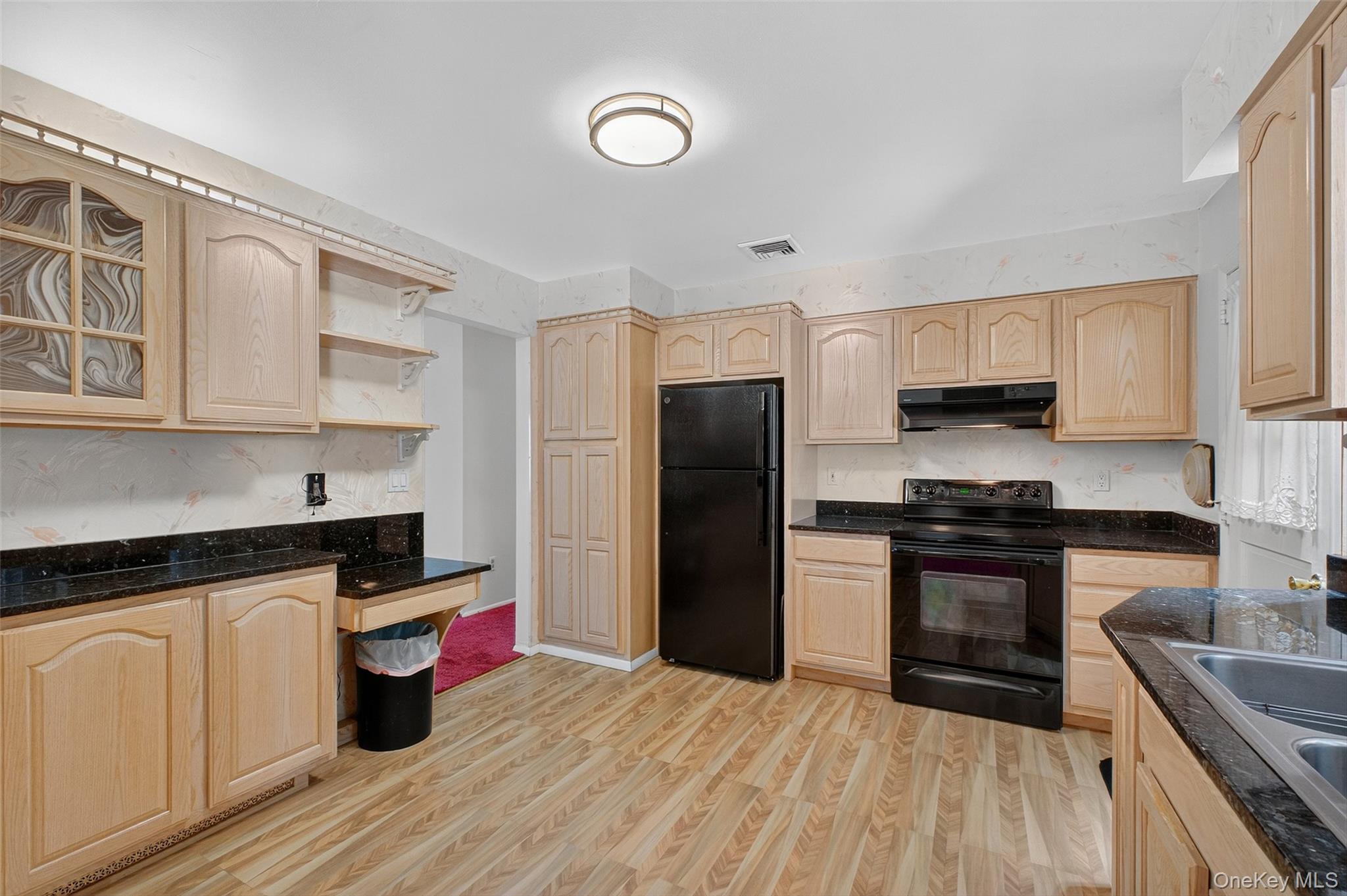 #13 photo, 97 Friendly Road, Mahopac , NY 10541