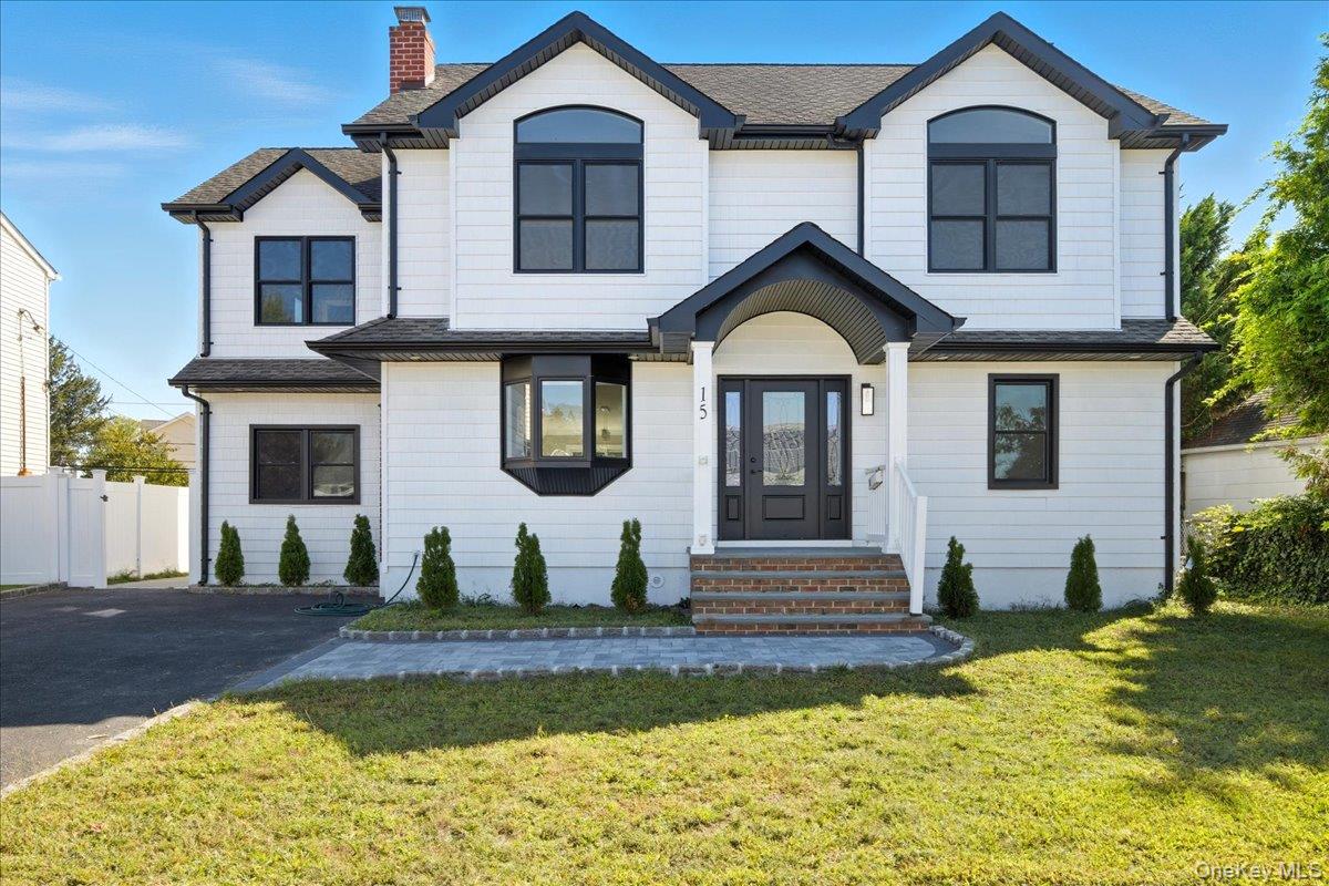 #2 photo, 15 cottage  blvd, Hicksville , NY 11801