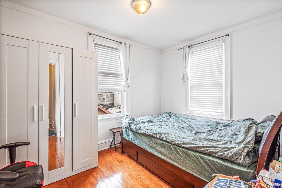 #12 photo, 34-49 110th Street, クイーンズ区 Corona , NY 11368