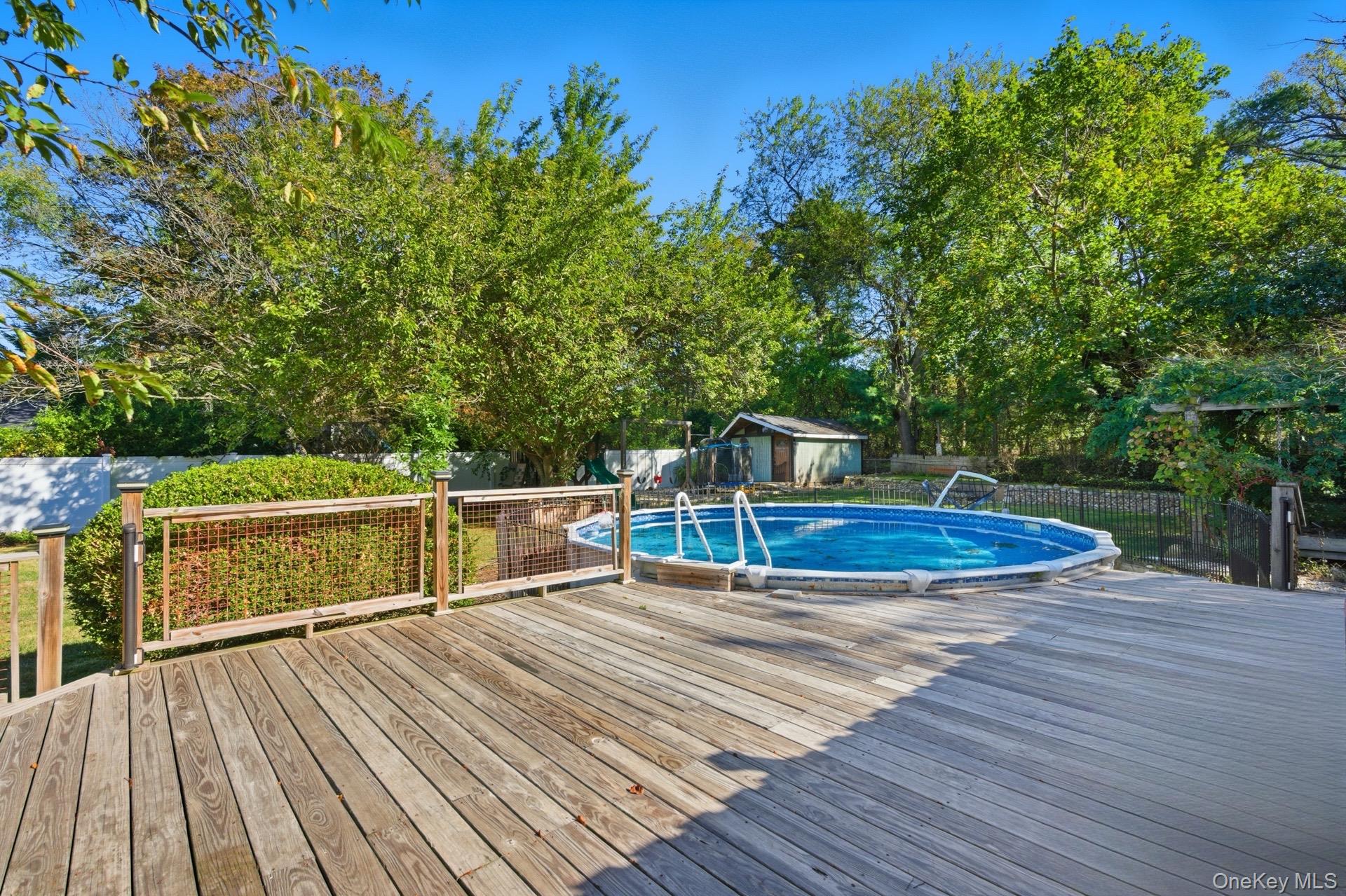 #4 photo, 1537 N Thompson Drive, Bay Shore , NY 11706