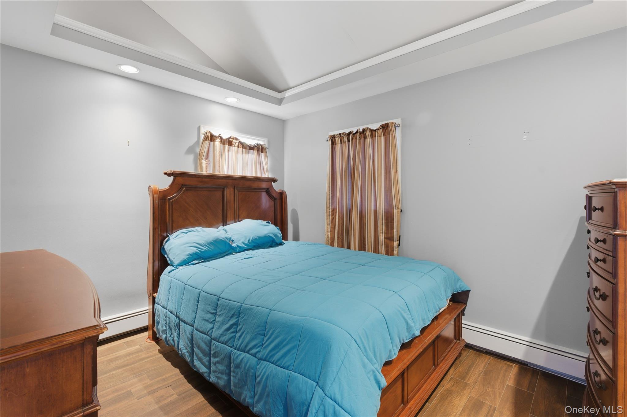 #5 photo, 1537 N Thompson Drive, Bay Shore , NY 11706