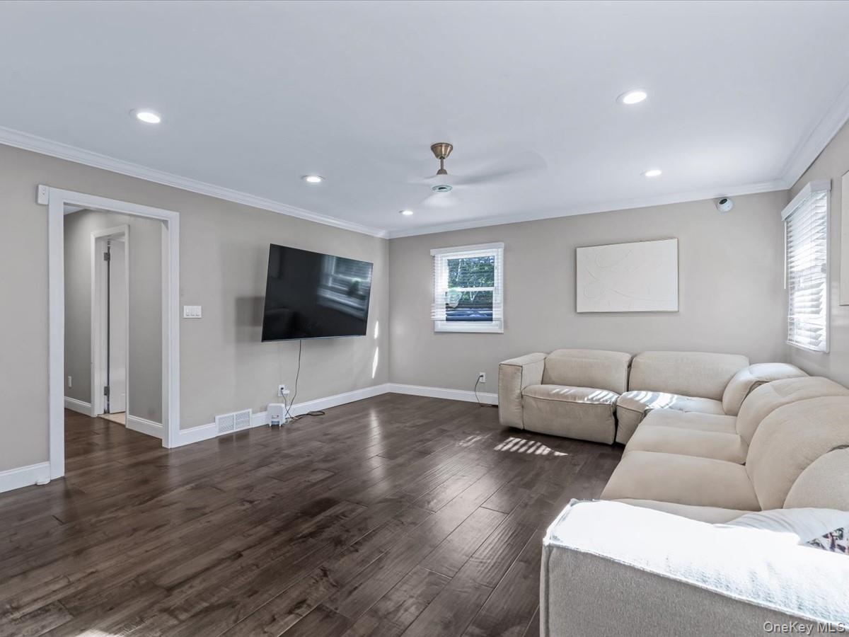 #15 photo, 28 S Pinelake Drive, Patchogue , NY 11772