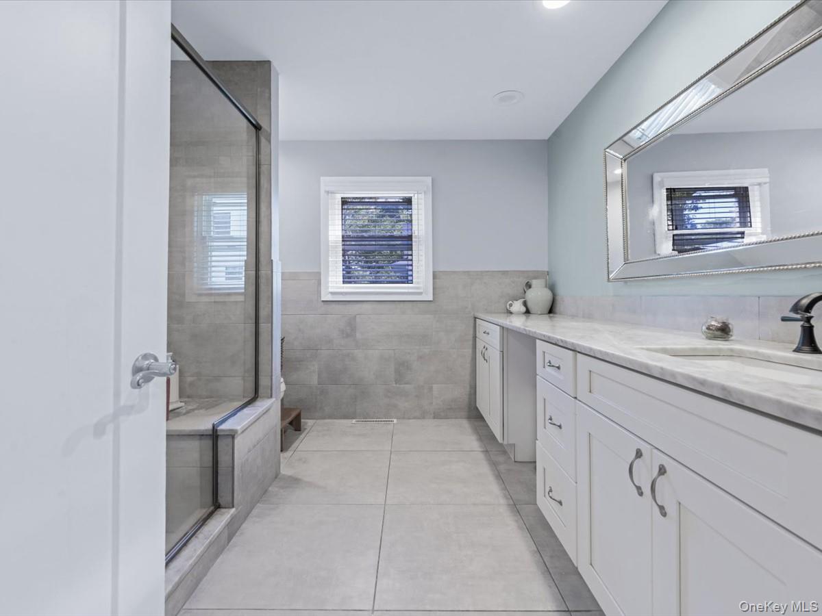 #18 photo, 28 S Pinelake Drive, Patchogue , NY 11772