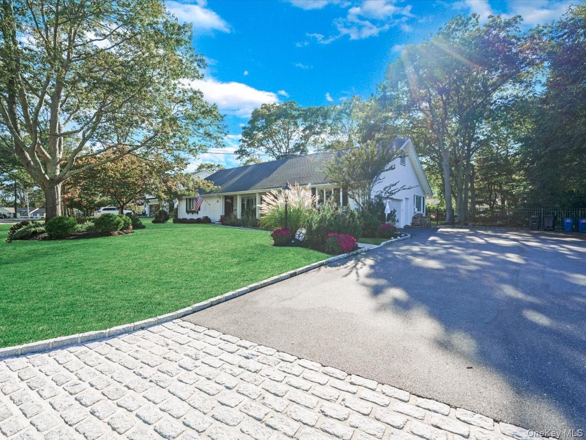 #2 photo, 28 S Pinelake Drive, Patchogue , NY 11772