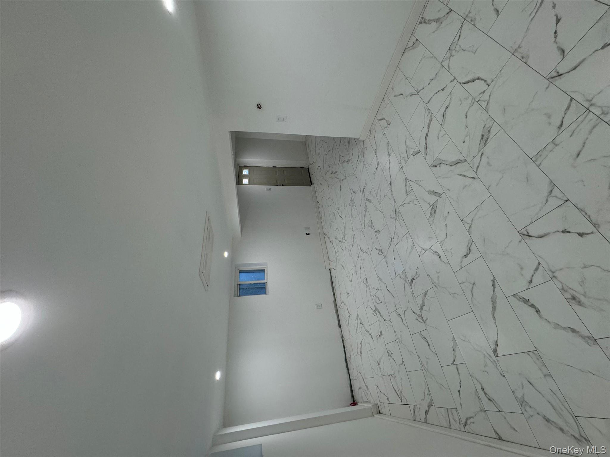 #10 photo, 248 Fulton Street, ナッソー郡 Westbury , NY 11590