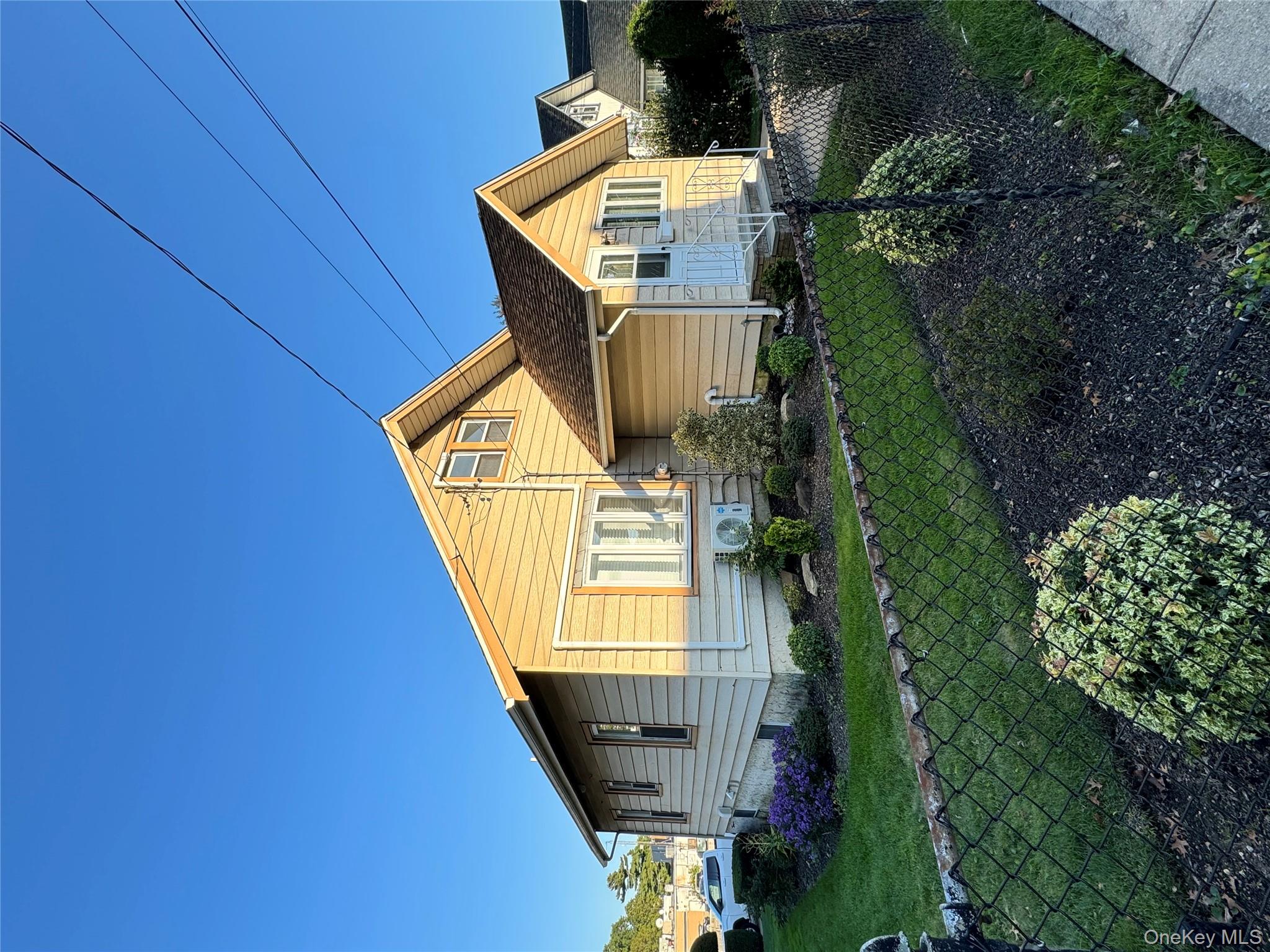 #2 photo, 248 Fulton Street, ナッソー郡 Westbury , NY 11590