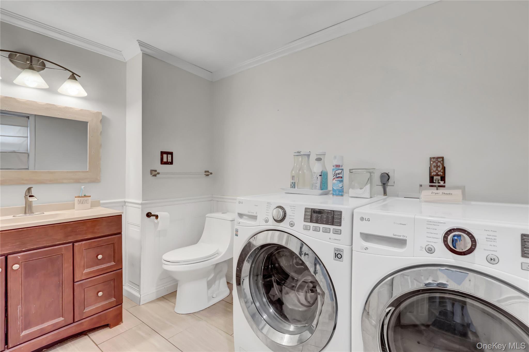 #12 photo, 89 Marie Street, Lindenhurst , NY 11757