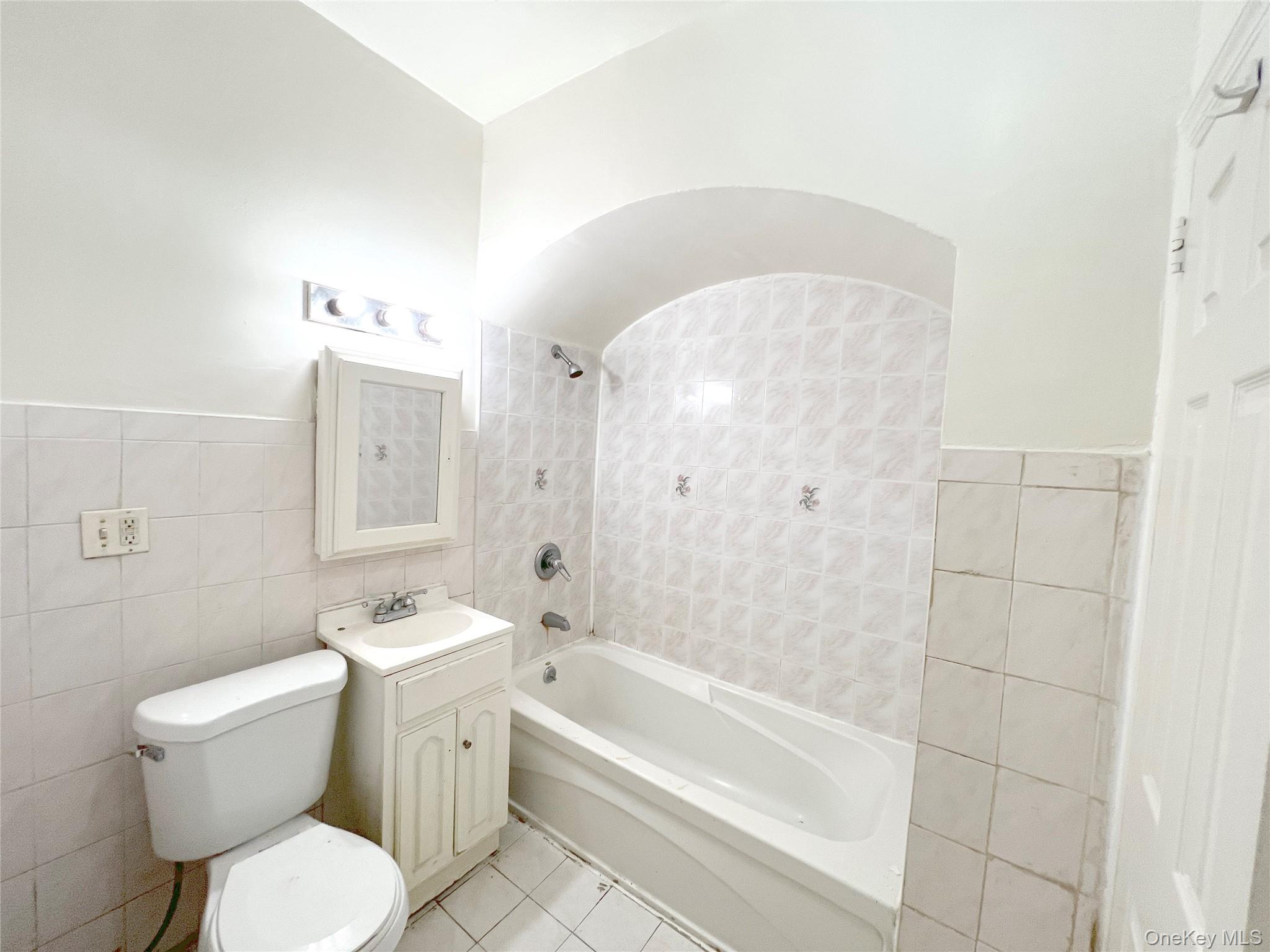 #8 photo, 8818 Avenue A, Brooklyn , NY 11236