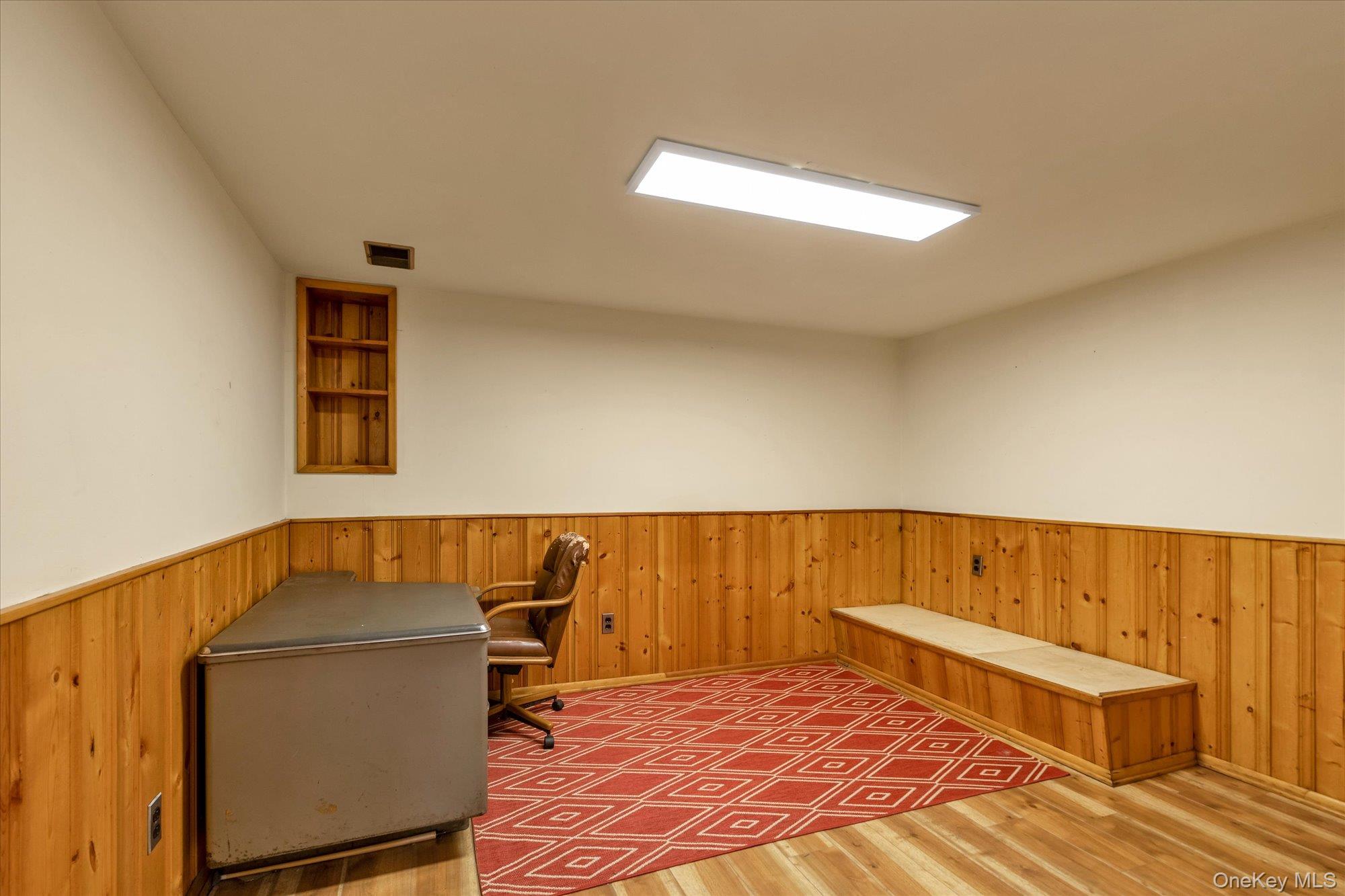 #20 photo, 336 W 9th Street, Deer Park , NY 11729