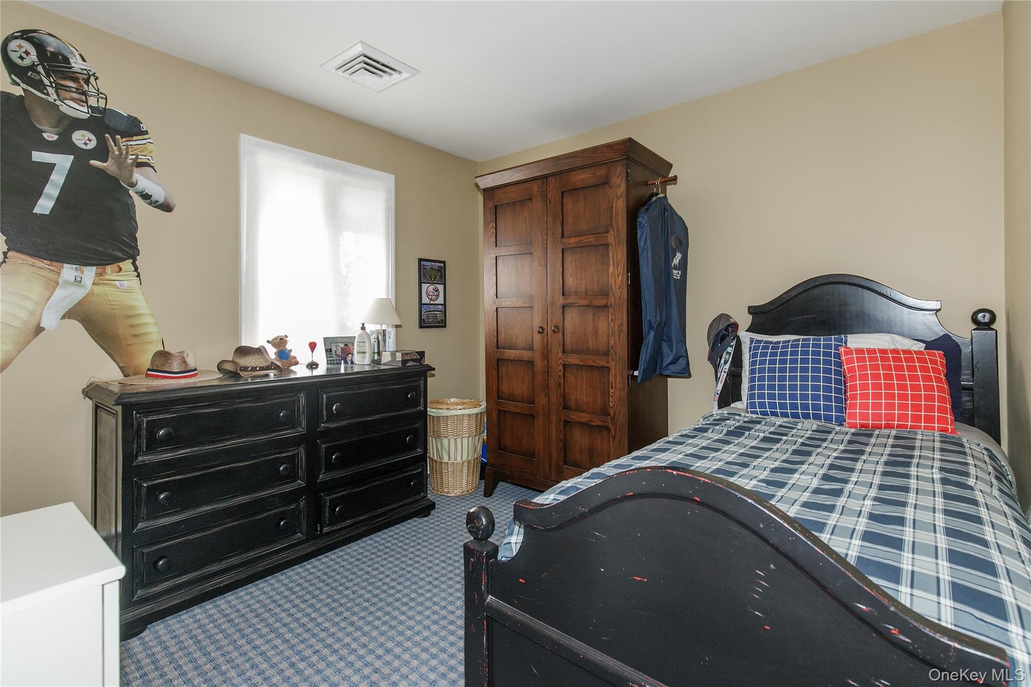 #11 photo, 61 Mitchell Avenue, Plainview , NY 11803