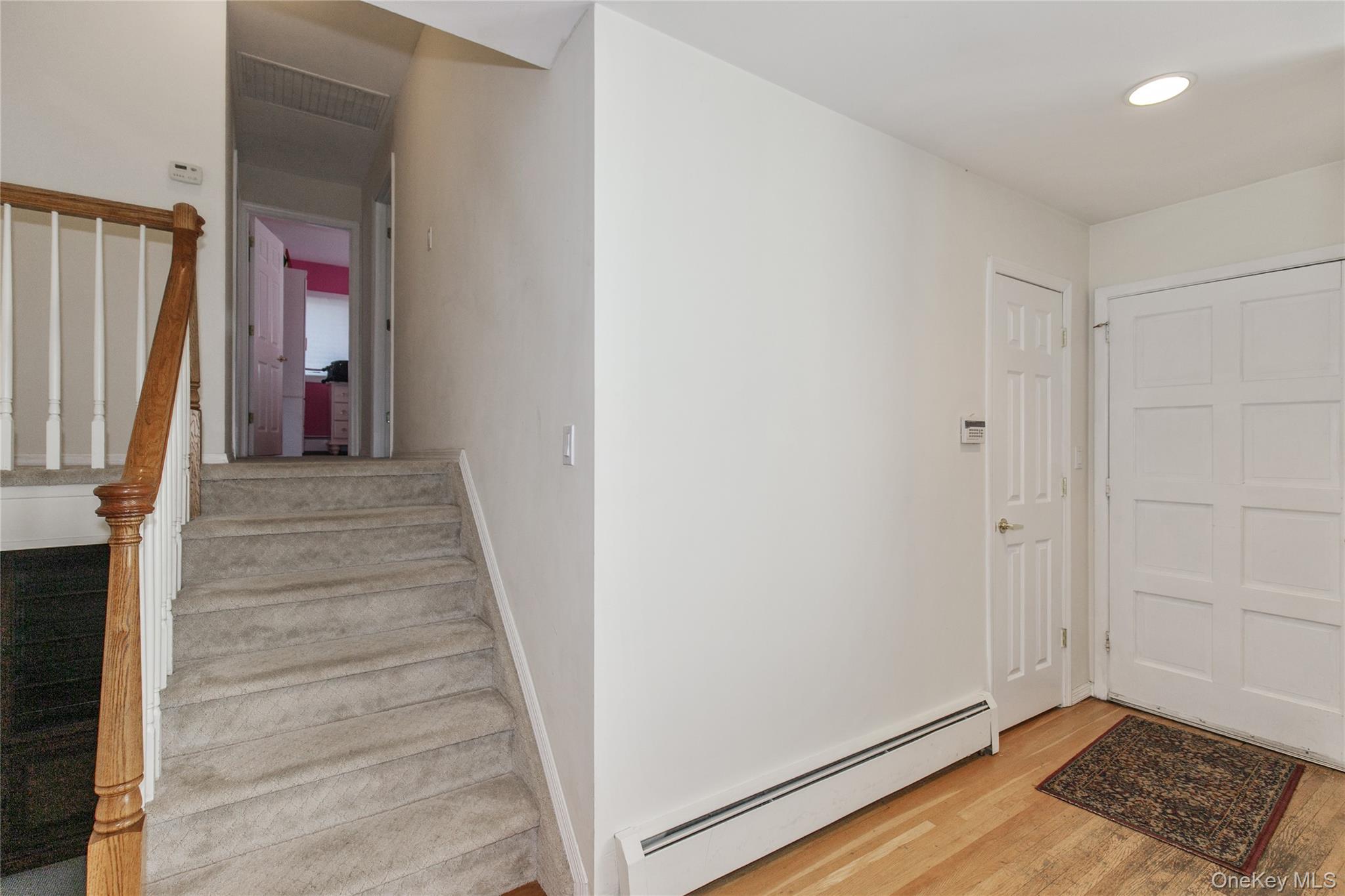 #16 photo, 61 Mitchell Avenue, Plainview , NY 11803