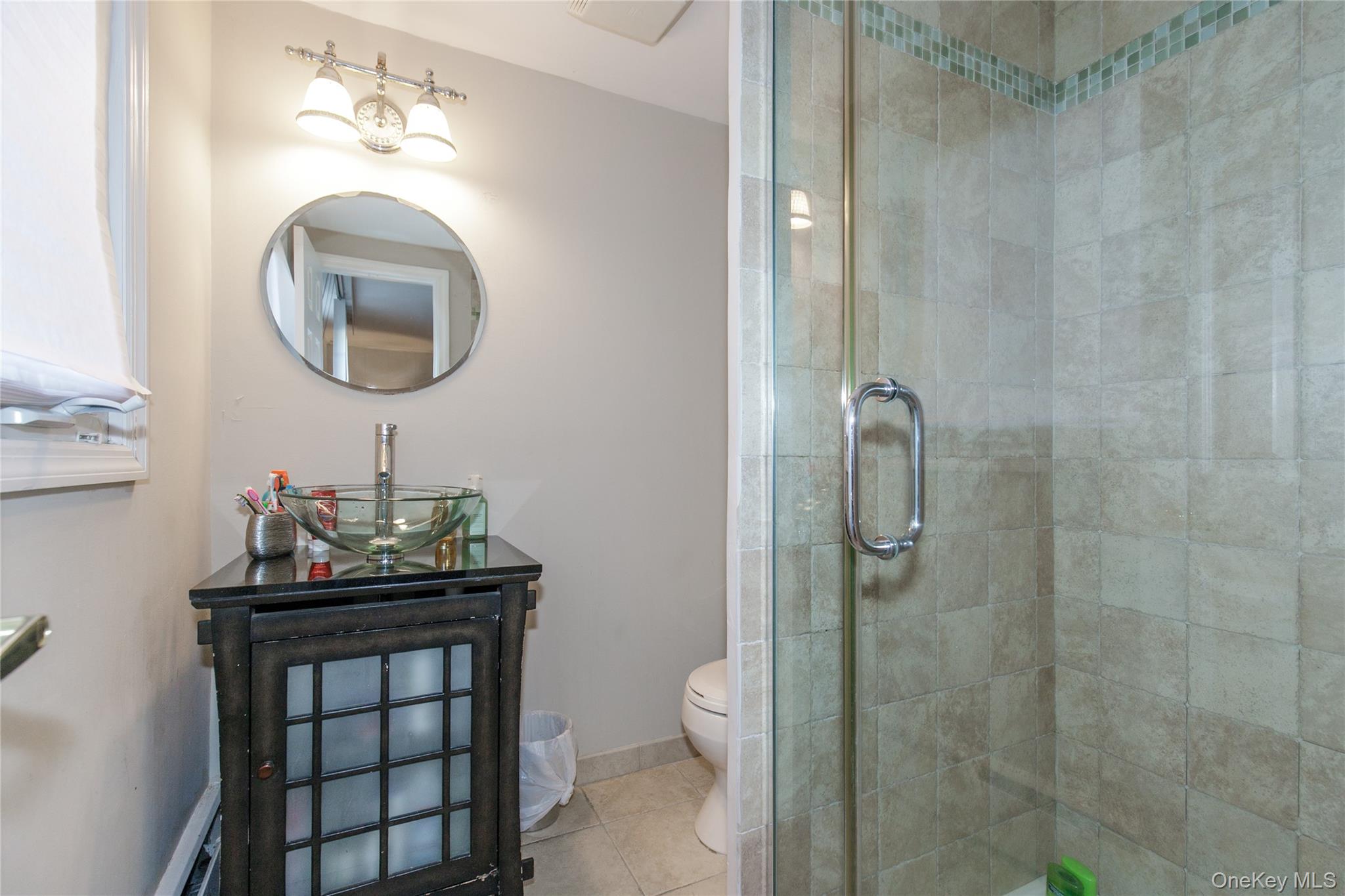 #17 photo, 61 Mitchell Avenue, Plainview , NY 11803