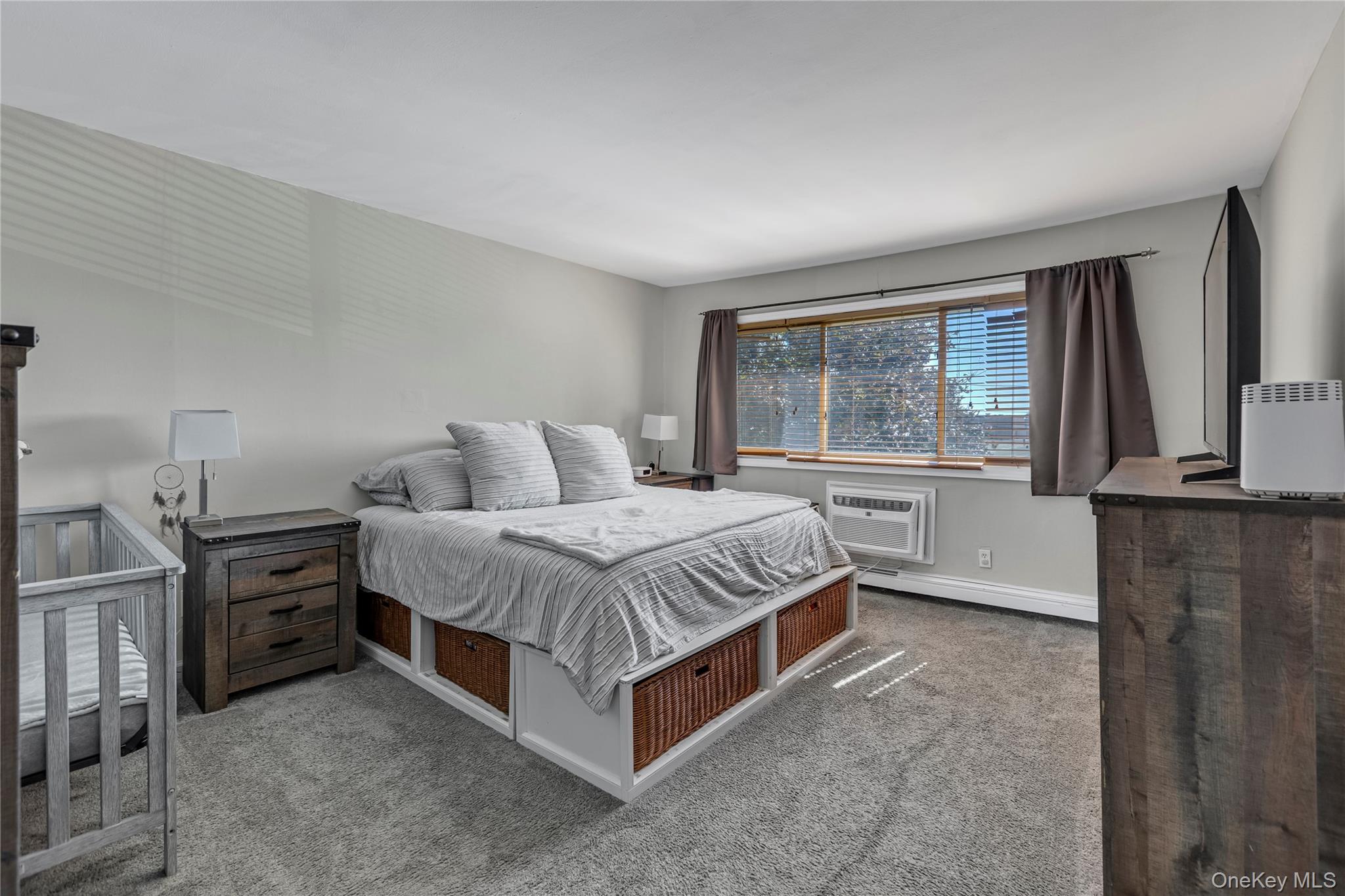 #7 photo, 2423 Union Boulevard, サフォーク郡 Islip , NY 11751