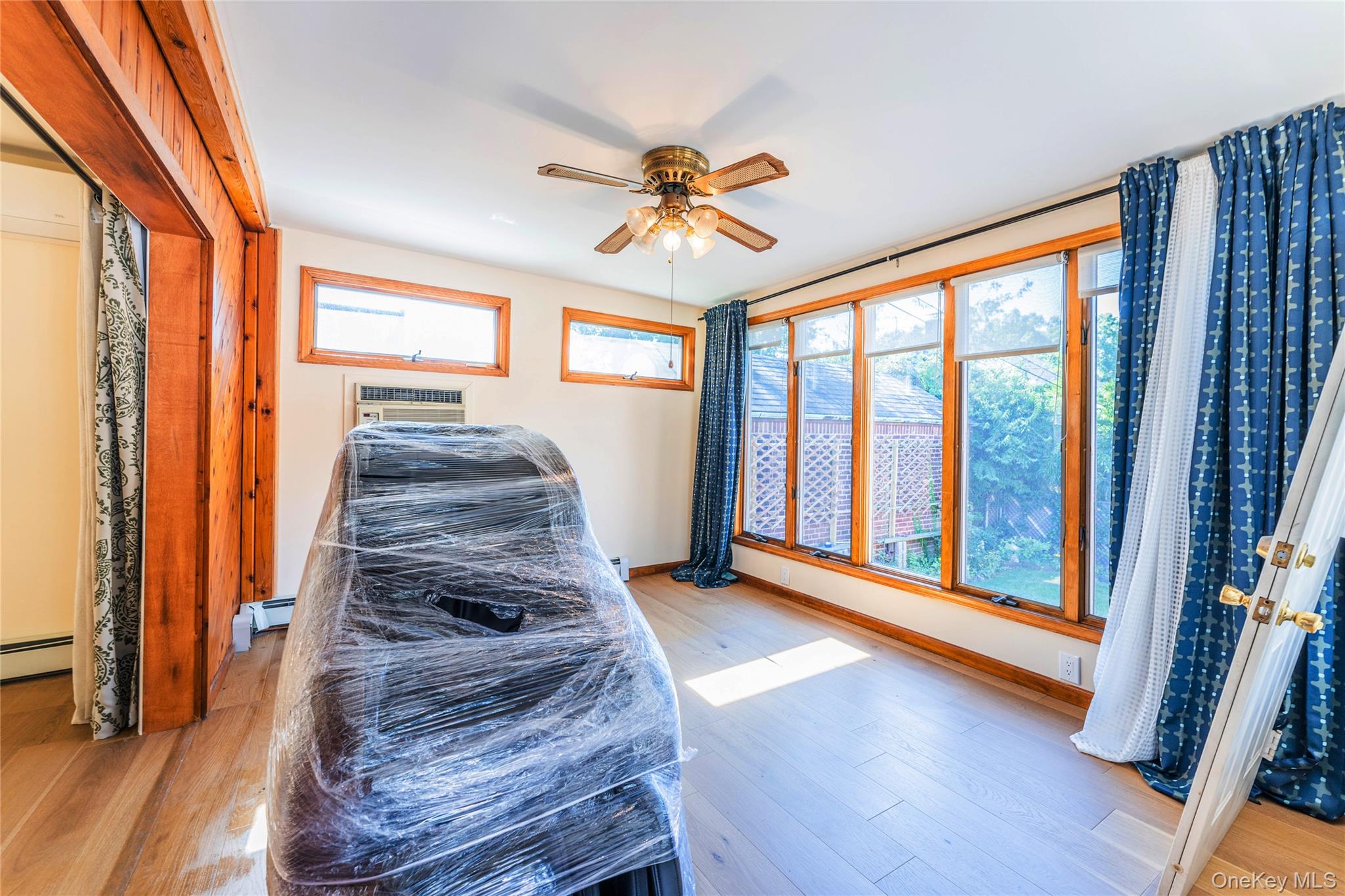 #18 photo, 5612 212th Street, Bayside , NY 11364