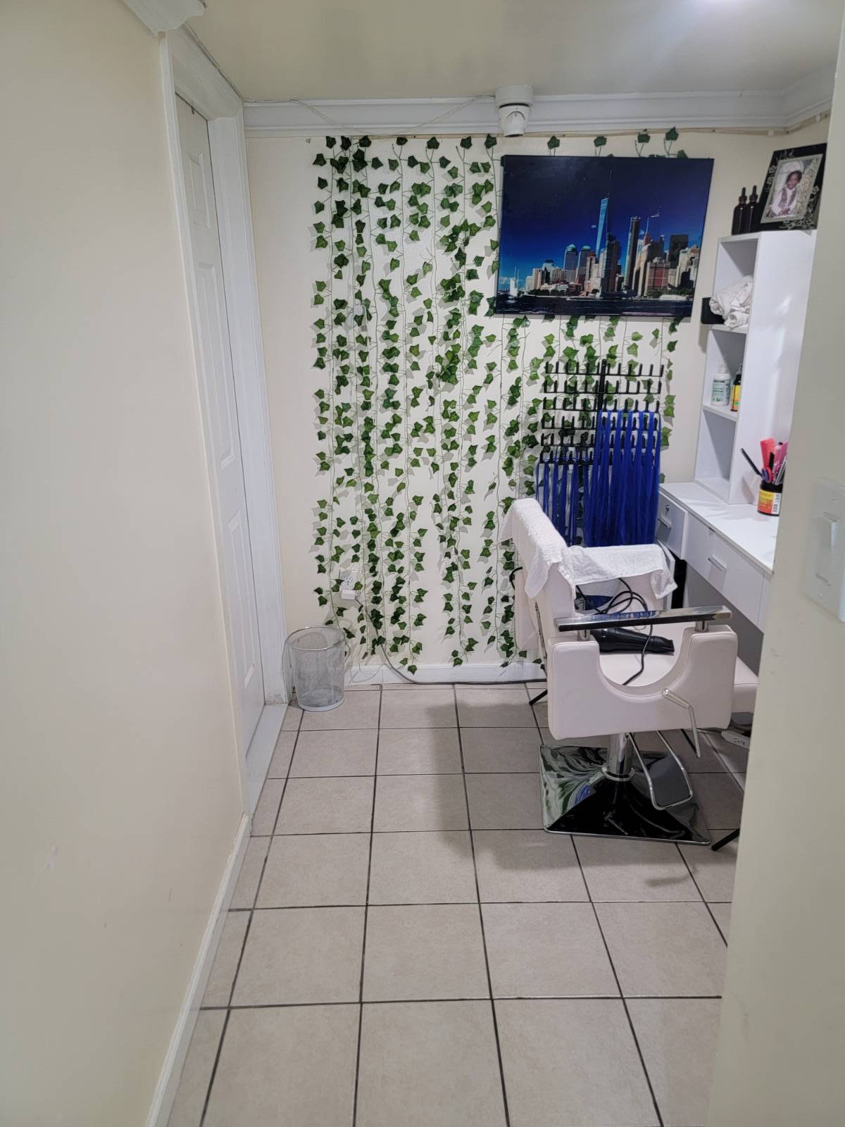 #17 photo, 653 E 158 St., Woodstock , NY 10456