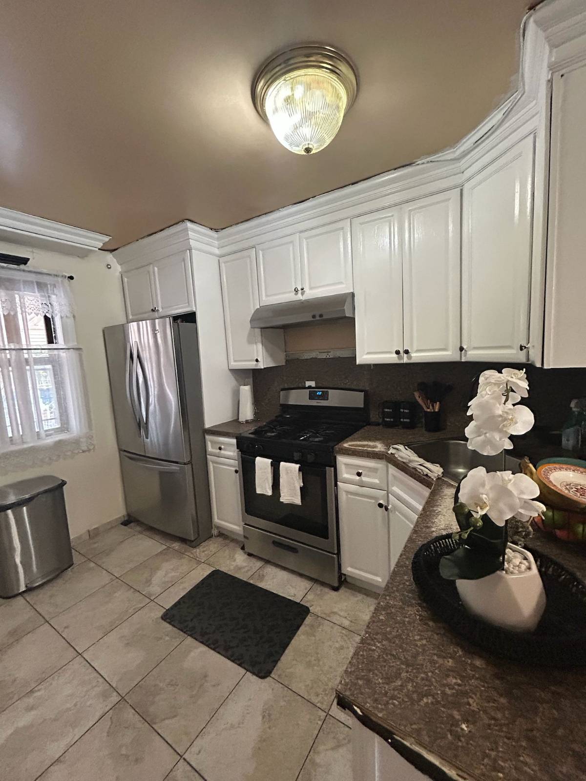 #21 photo, 653 E 158 St., Woodstock , NY 10456