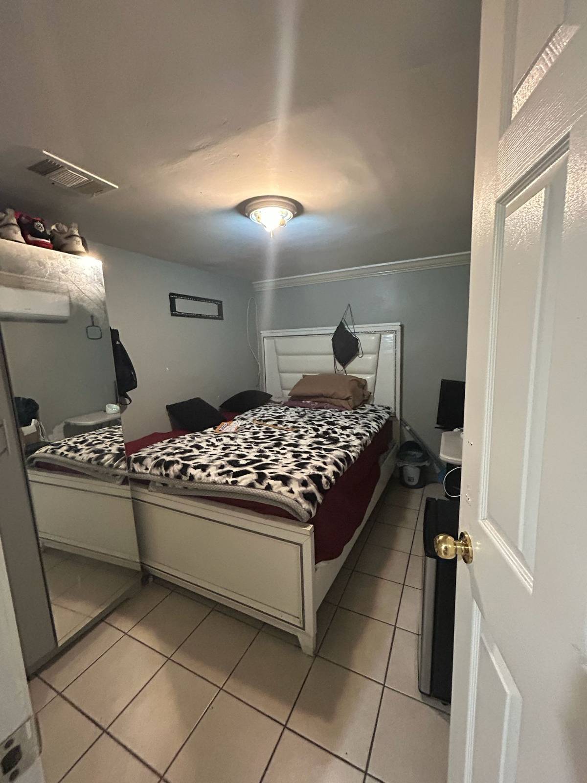 #29 photo, 653 E 158 St., Woodstock , NY 10456