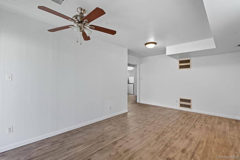 #13 photo, 156-19 86th Street, クイーンズ区 Howard Beach , NY 11414