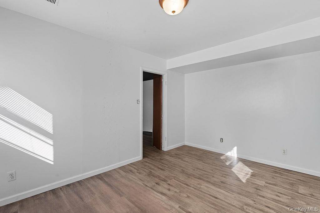 #15 photo, 156-19 86th Street, クイーンズ区 Howard Beach , NY 11414