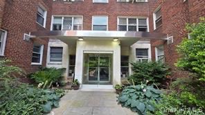 #1 photo, 1234 Midland Avenue, #1C, Yonkers , NY 10708
