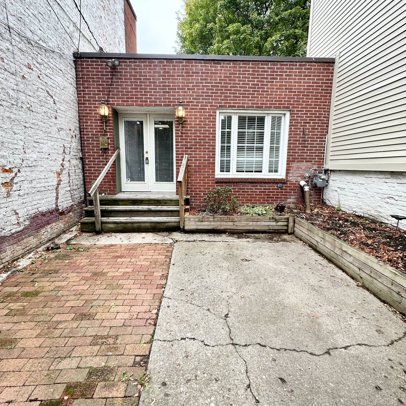 #16 photo, 229 Elm St, Albany , NY 12202