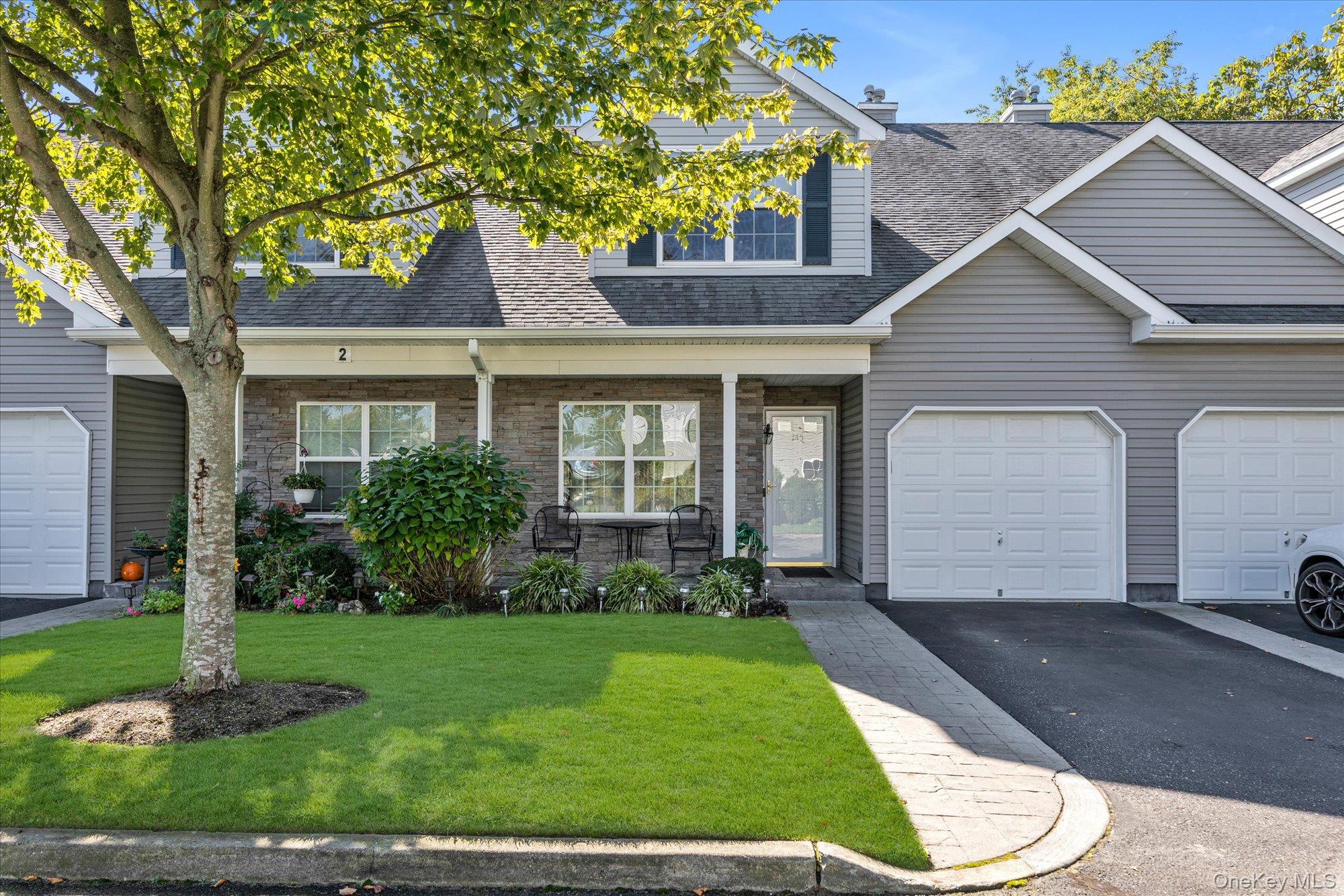 #1 photo, 145 Maya Circle, 东长岛 Central Islip , NY 11722