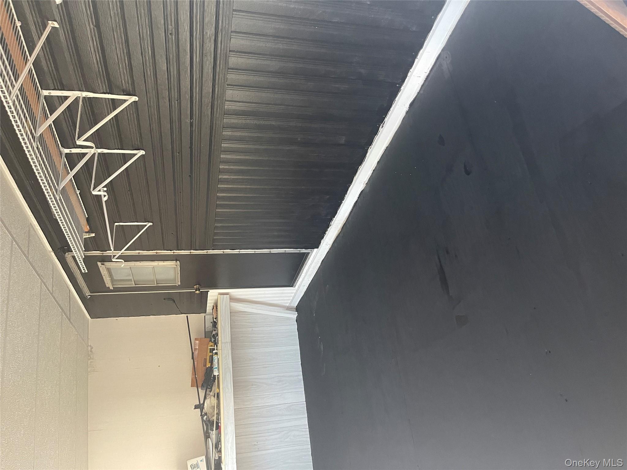 #4 photo, 1661 Old Country Road, Riverhead , NY 11901