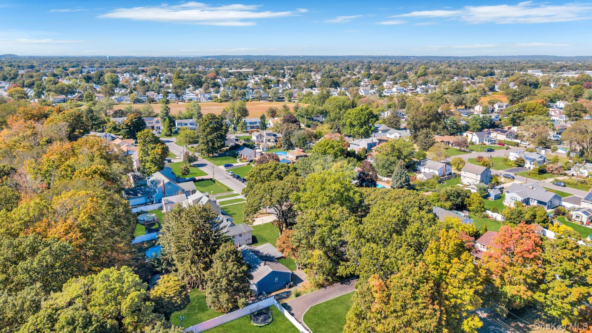 #3 photo, 432 Kime Avenue, West Islip , NY 11795