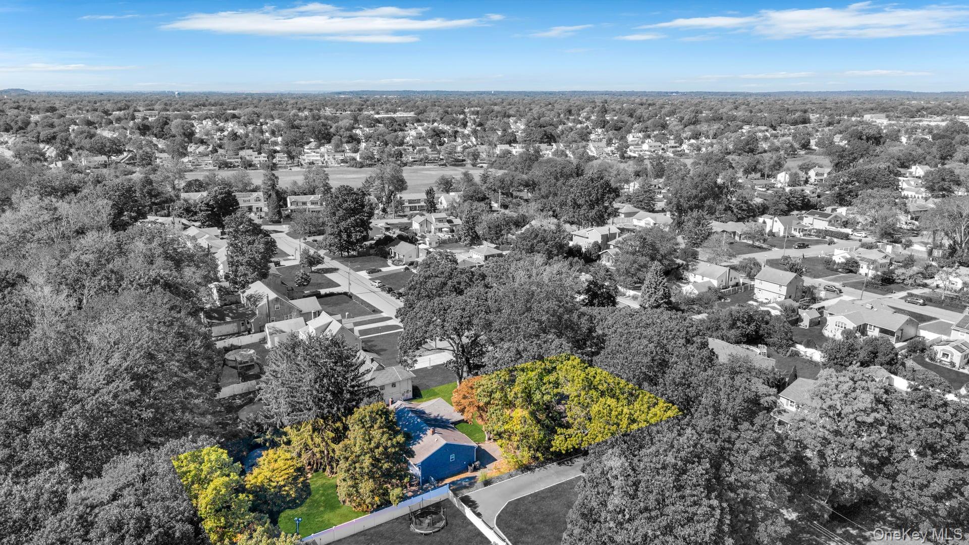 #4 photo, 432 Kime Avenue, West Islip , NY 11795