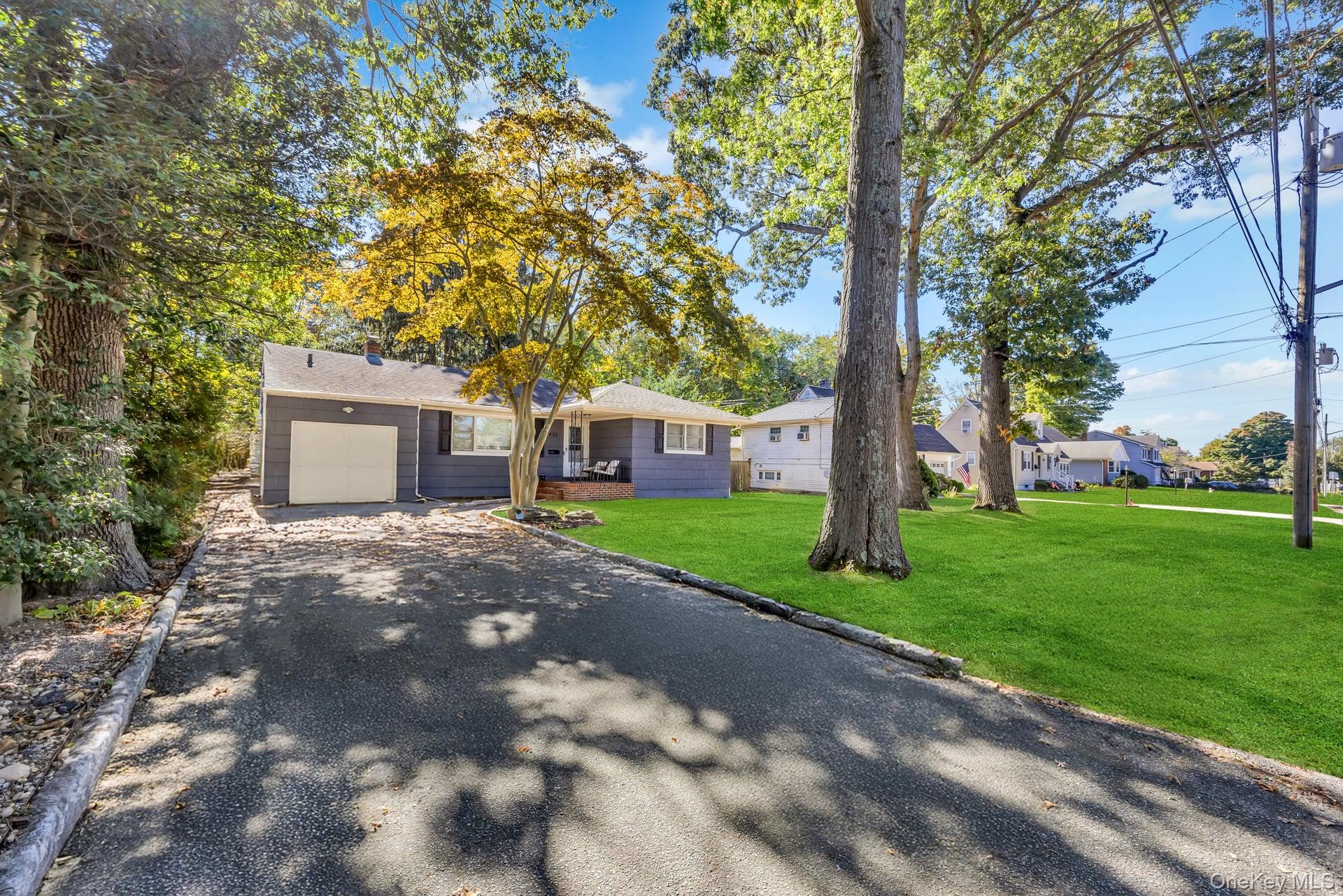 #8 photo, 432 Kime Avenue, West Islip , NY 11795