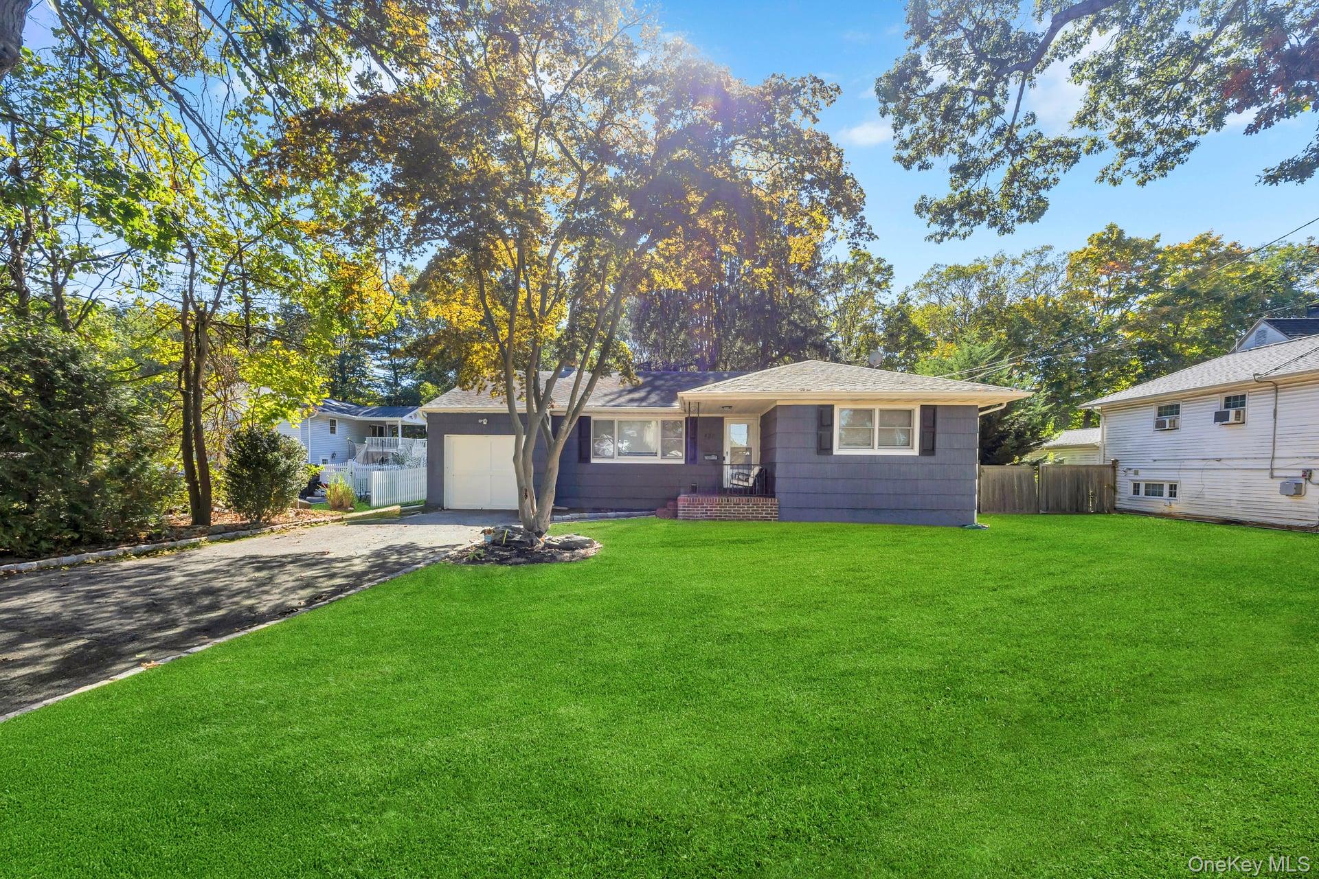 #9 photo, 432 Kime Avenue, West Islip , NY 11795