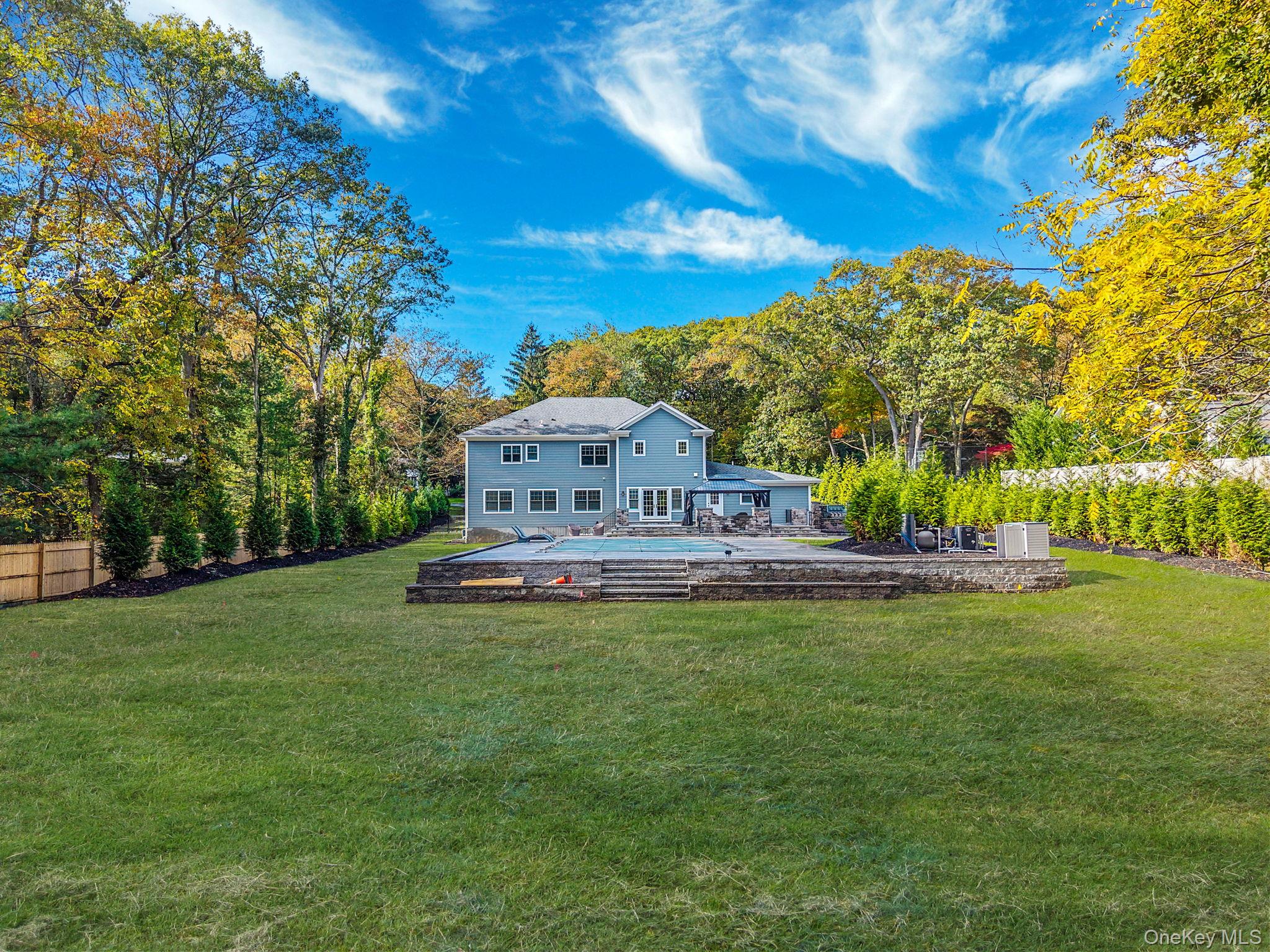 #10 photo, 4 Carriage Court, Dix Hills , NY 11746