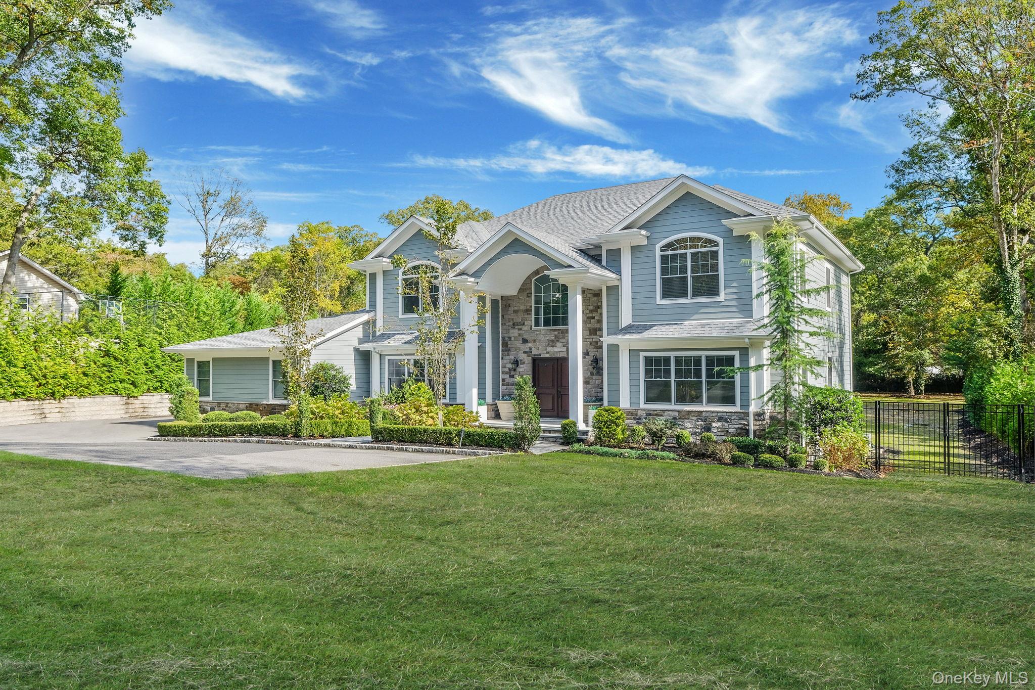 #3 photo, 4 Carriage Court, Dix Hills , NY 11746