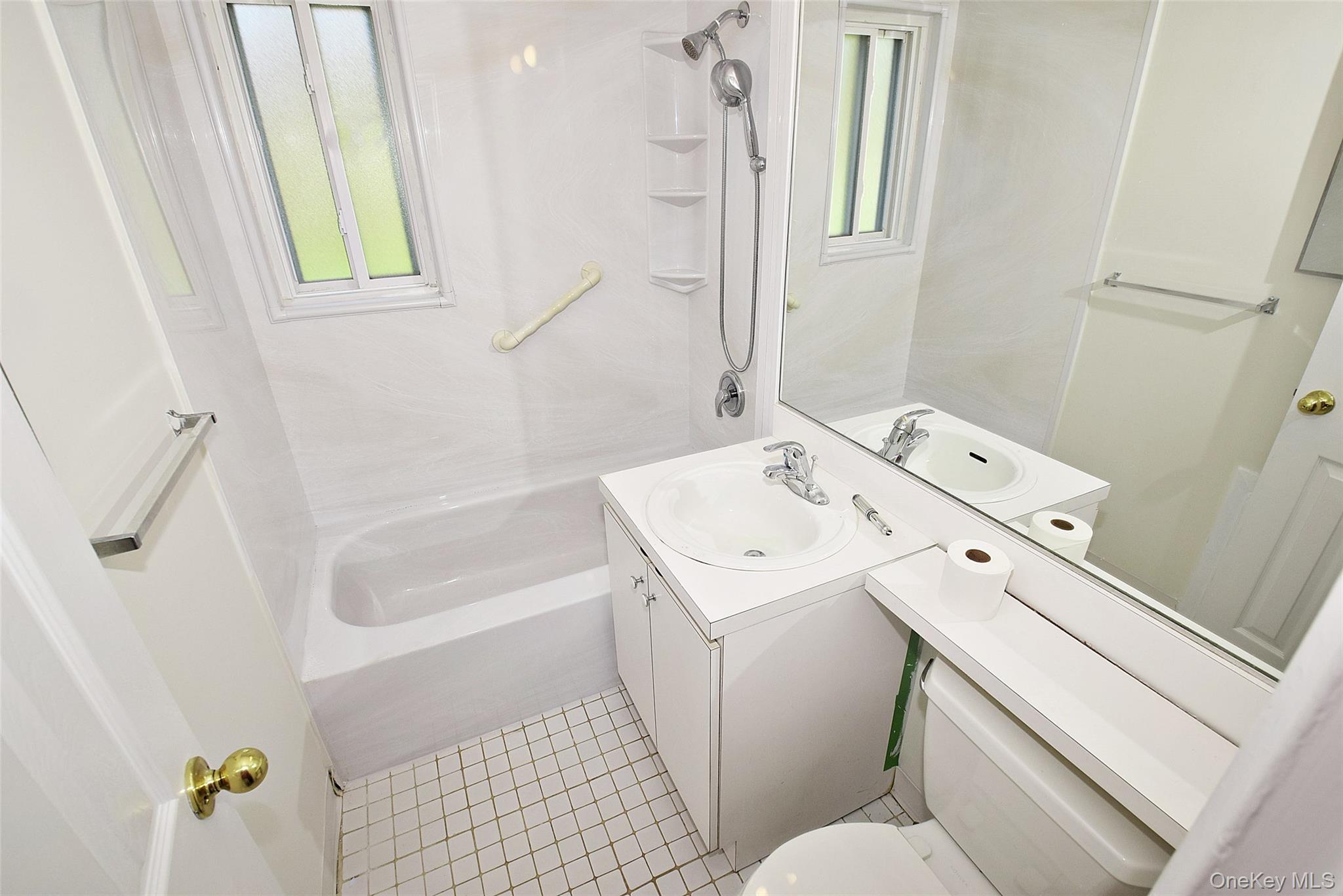 #9 photo, 72 Edmunton Drive, 东长岛 North Babylon , NY 11703