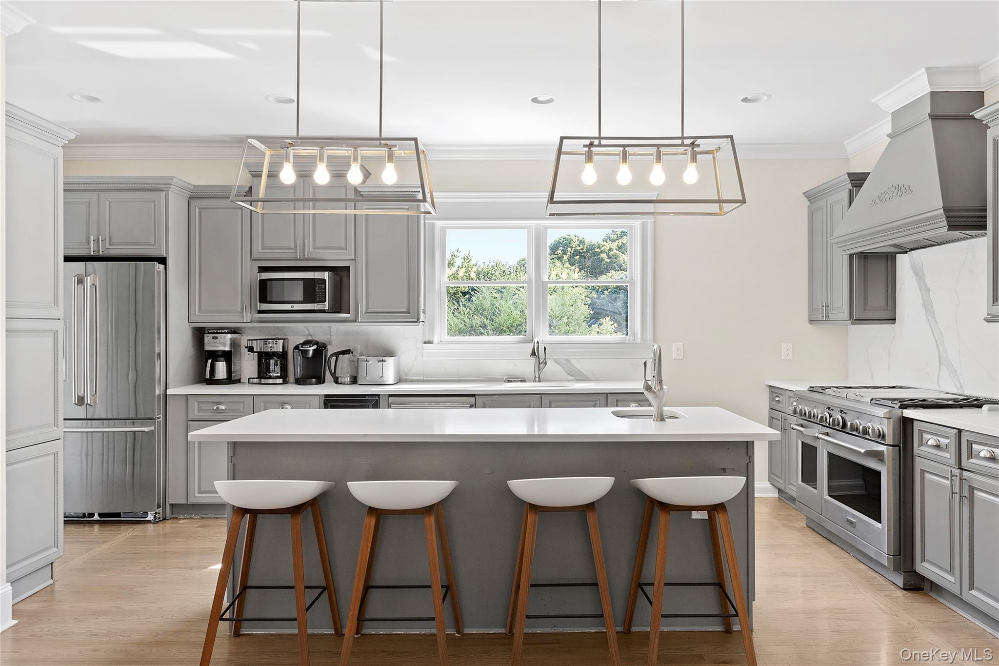 #2 photo, 1106 N Sea Road, Southampton , NY 11968