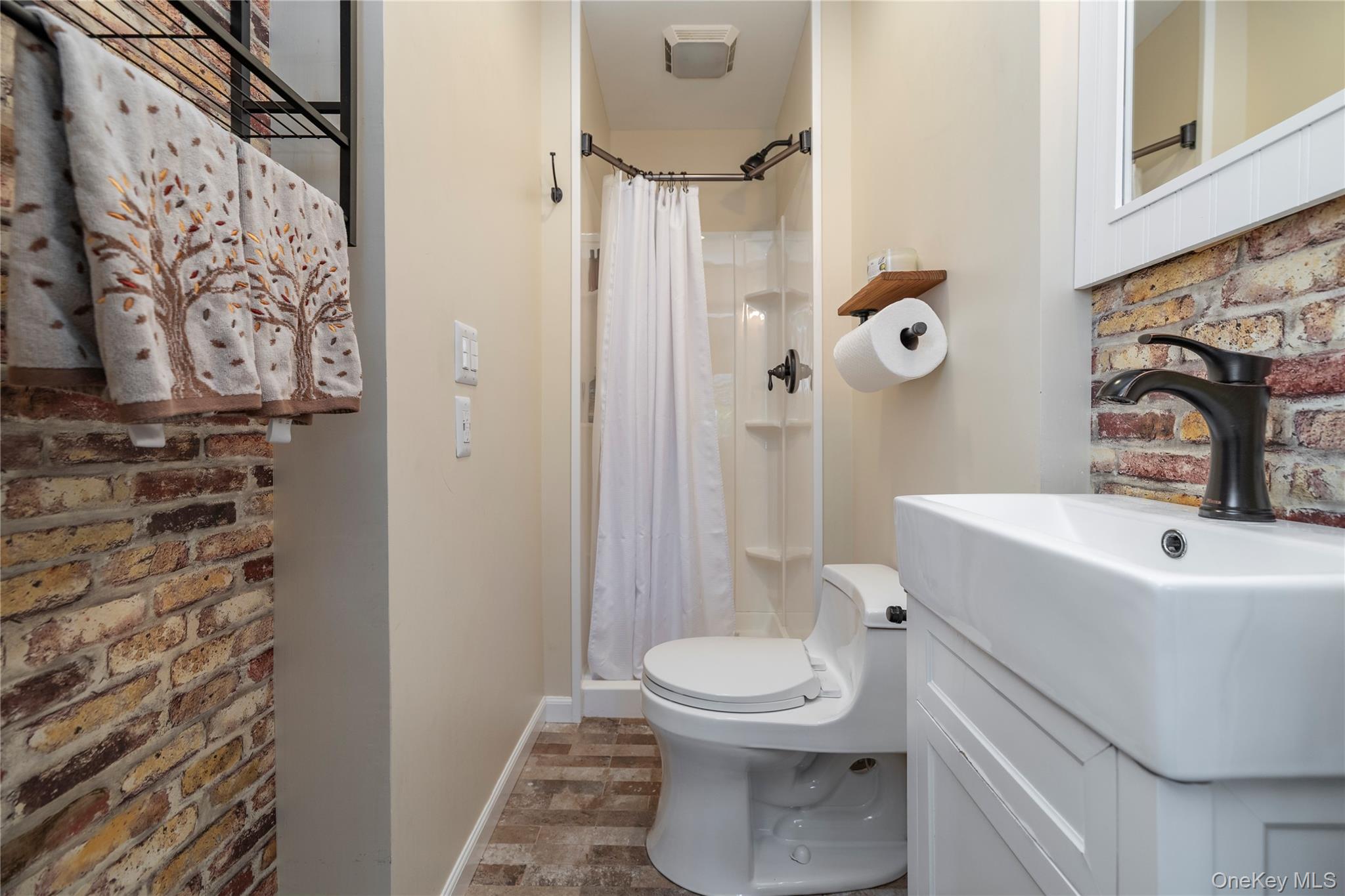 #14 photo, 75 Hendrickson Avenue, Rockville Centre , NY 11570