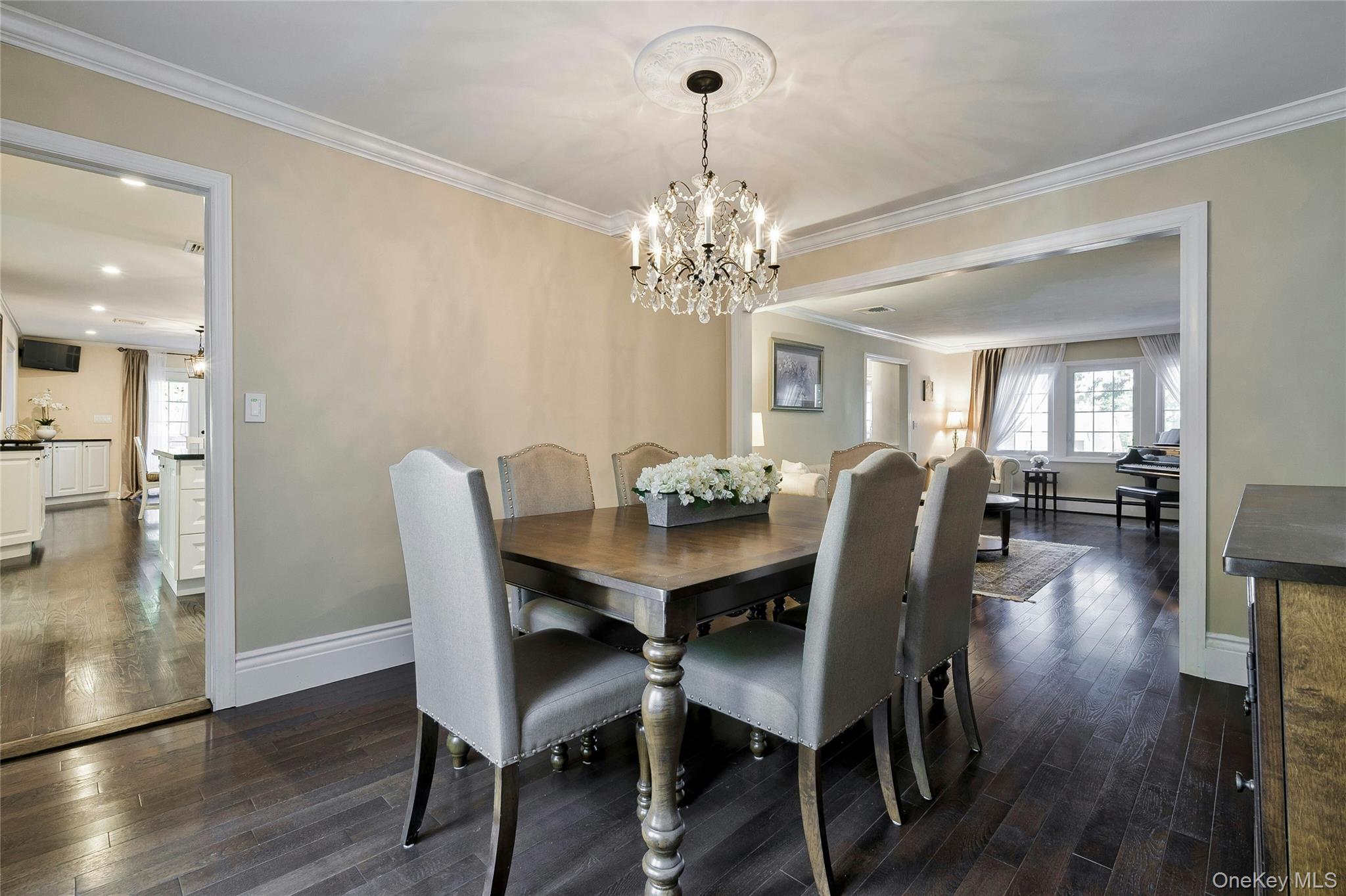 #14 photo, 8 Deepdale Drive, Manhasset , NY 11030