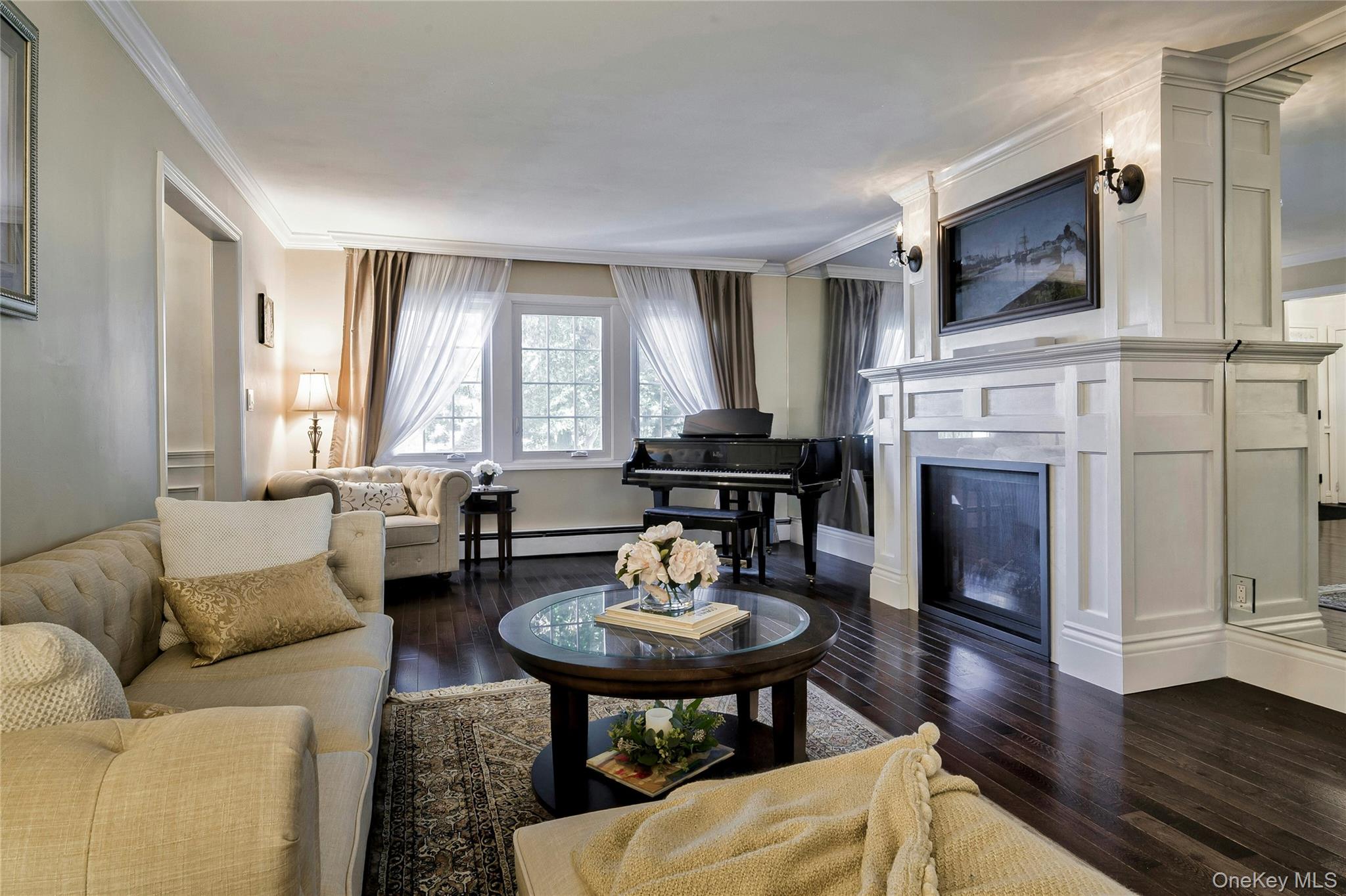 #3 photo, 8 Deepdale Drive, Manhasset , NY 11030