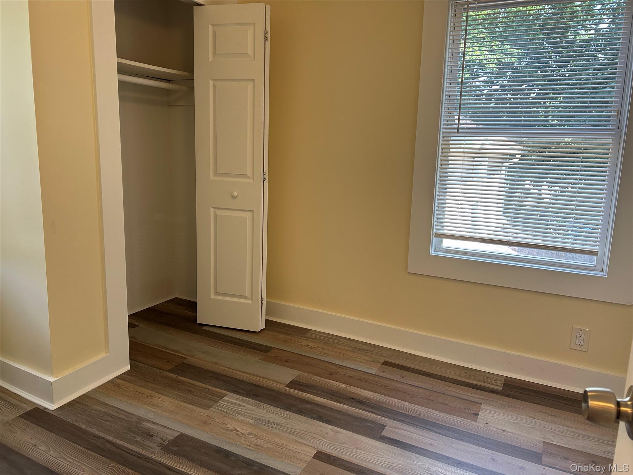 #6 photo, 46 Dawson Avenue, サフォーク郡 Kings Park , NY 11754