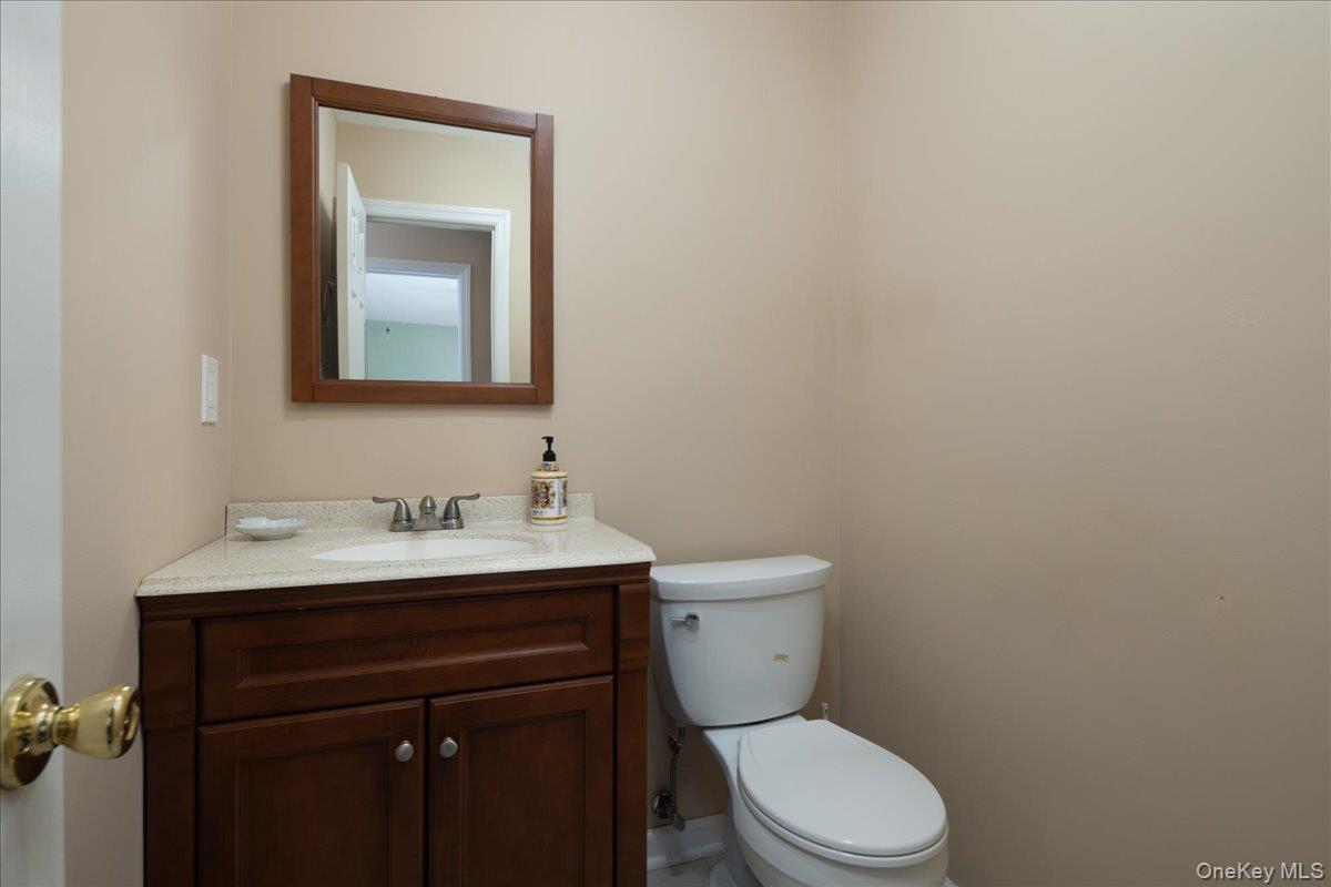 #17 photo, 31 Parente Lane, Island Park , NY 11558